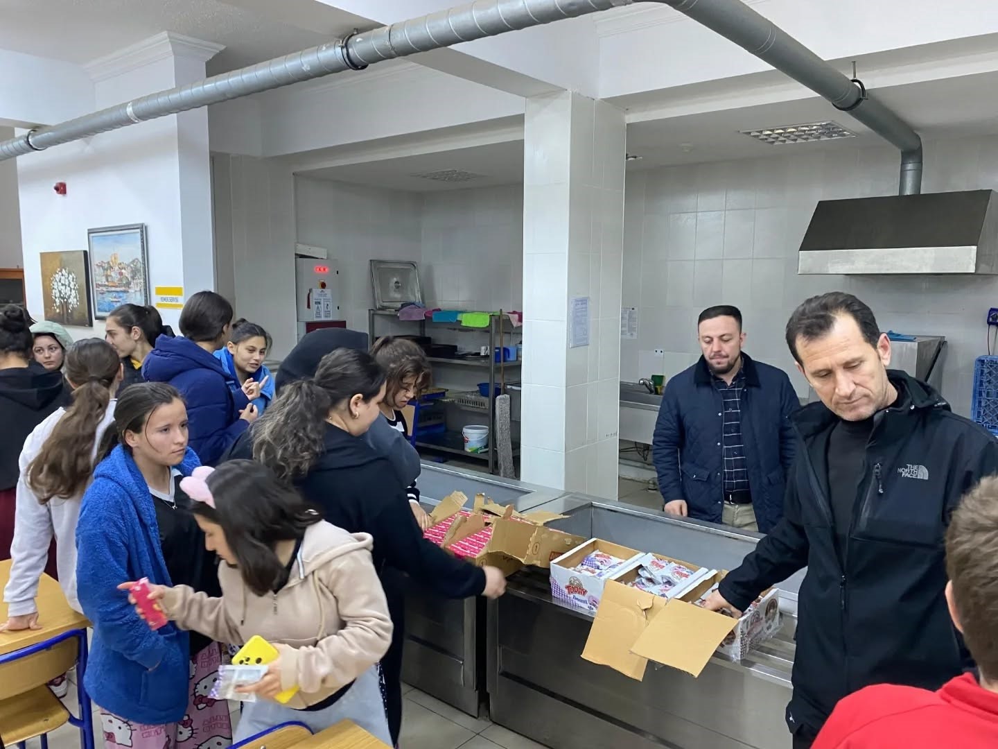 Öğrencilere anlamlı Berat Kandil programı
Öğrencilere anlamlı Berat Kandil programı