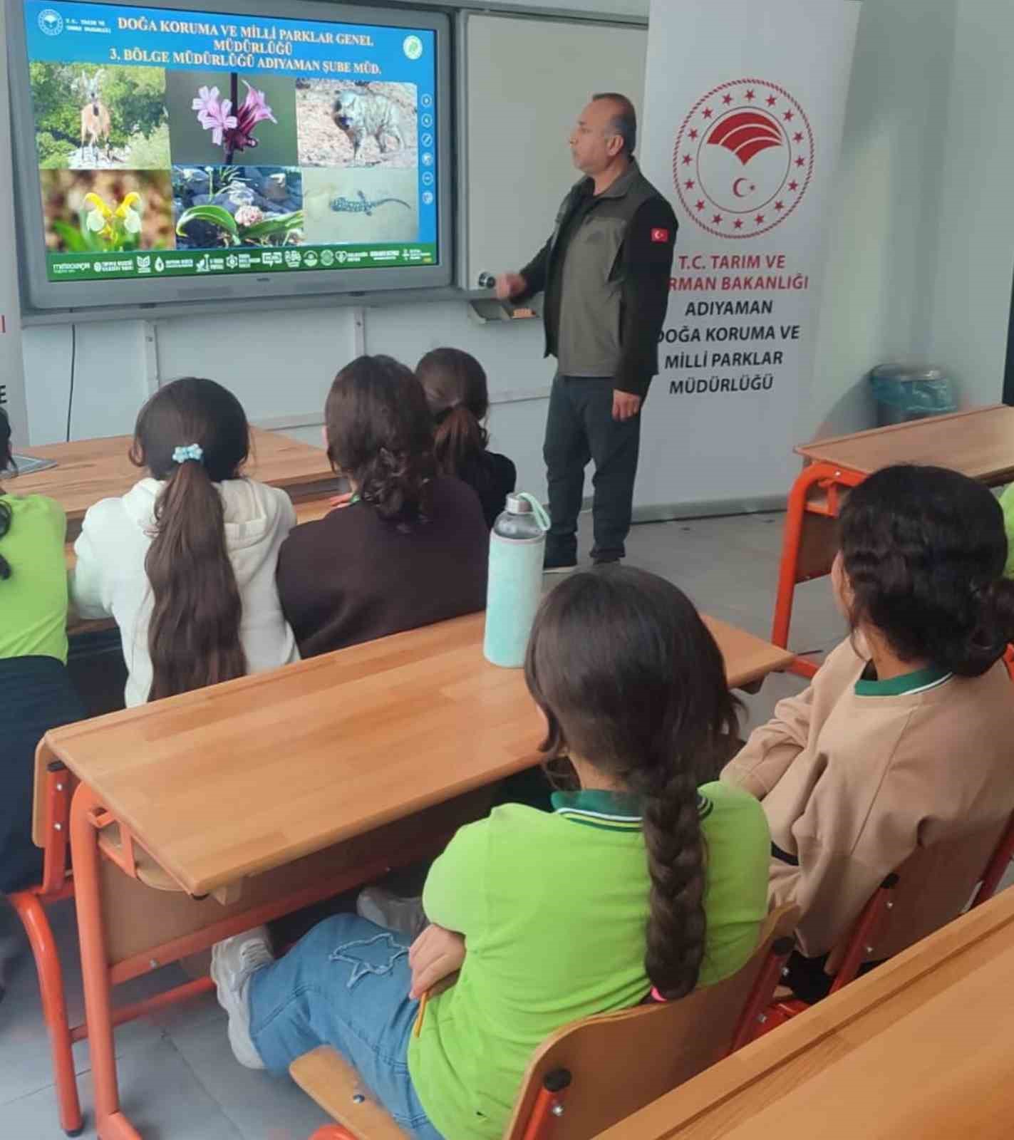 Öğrencilere biyoçeşitlilik ve doğa bilinci eğitimi verildi
