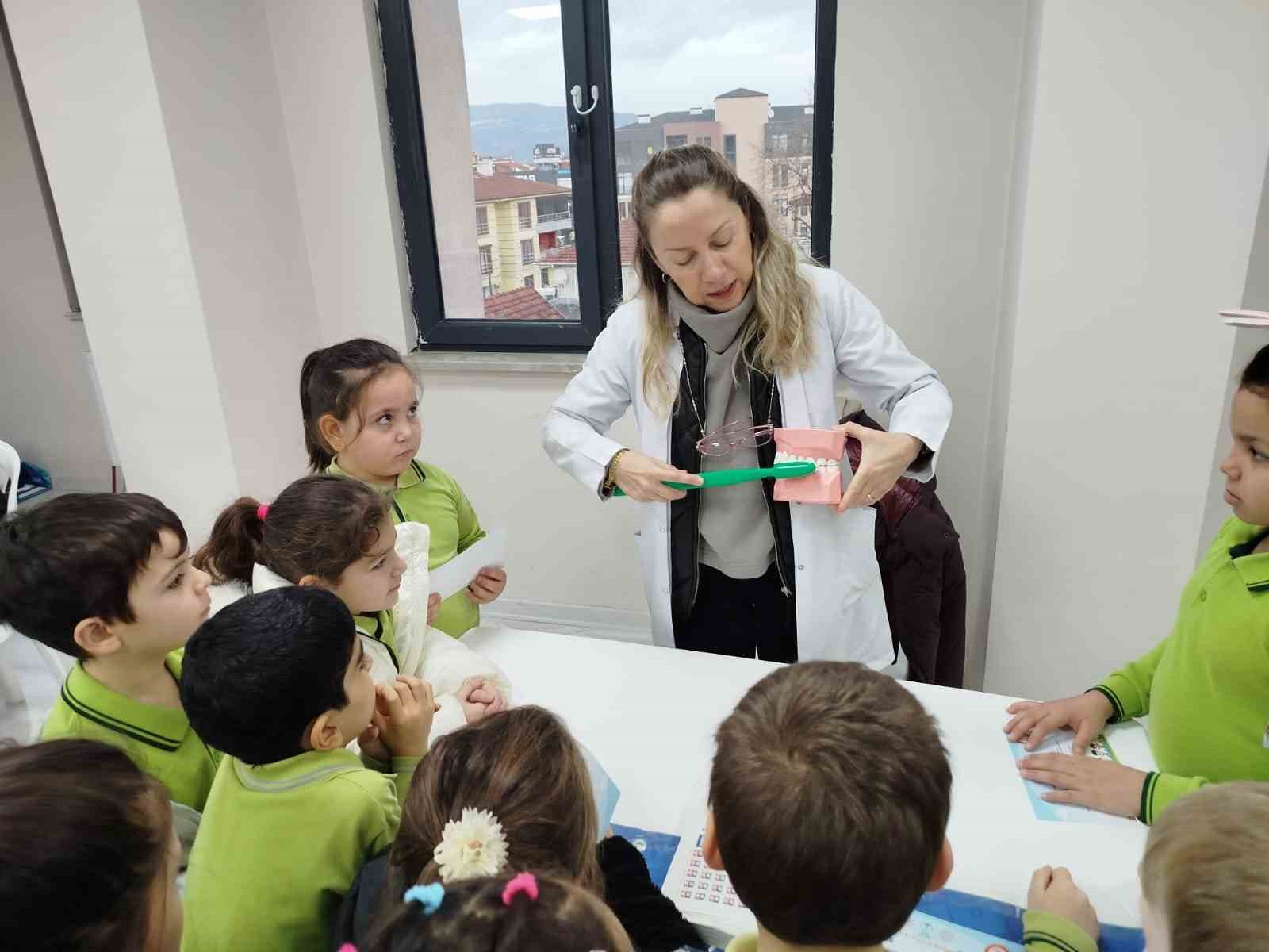 Öğrencilere sağlıklı çocuk sağlıklı gelecek etkinliği
