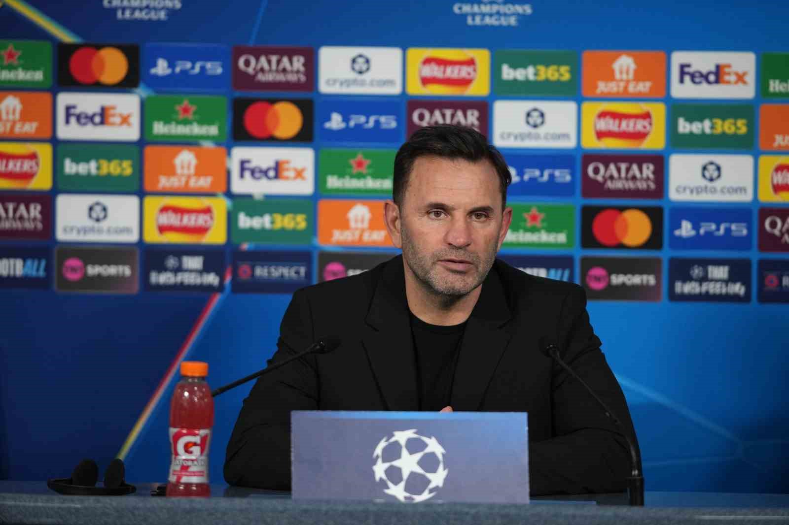 Okan Buruk: "İki takımın da futbolun dışında hiçbir şey düşünmediği güzel bir gece oldu"
