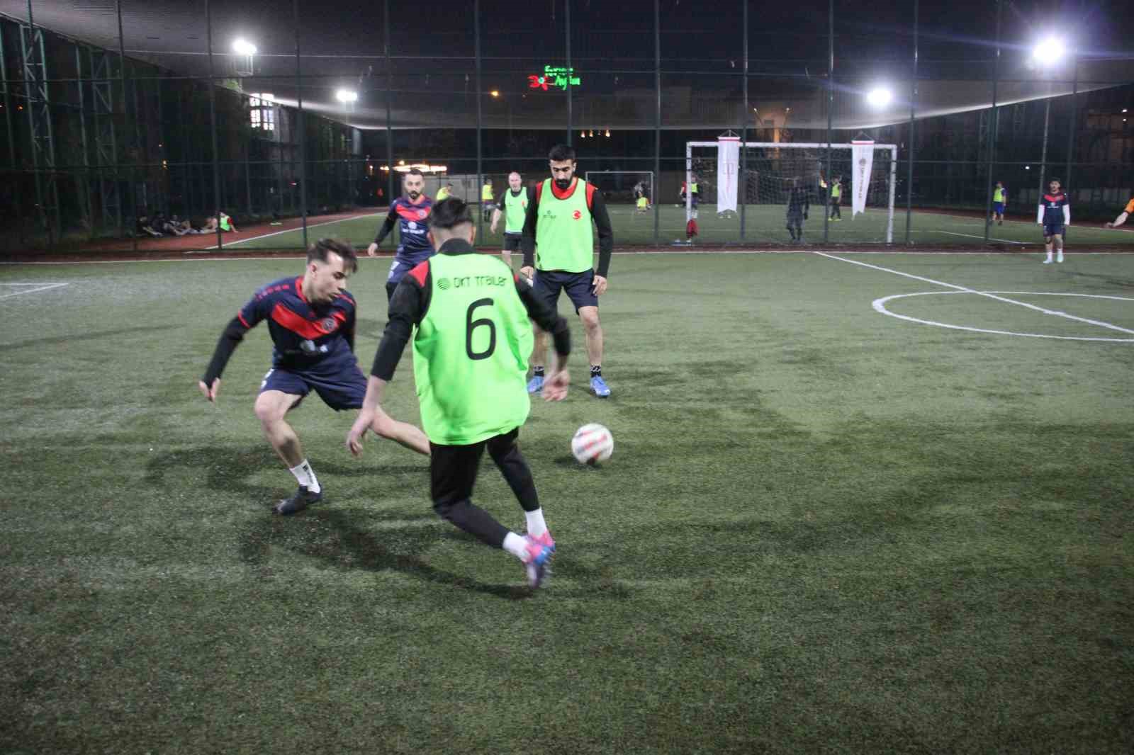 OKT Trailer’da çalışanlar sahaya indi
