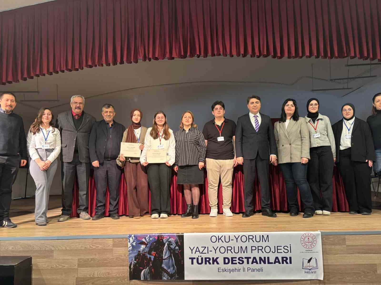 ’Oku-Yorum Yazı-Yorum Projesi’ kapsamında il panelleri gerçekleştirildi
