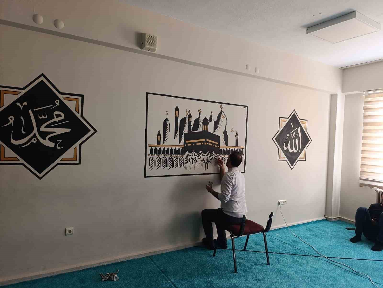 Okul mescitleri Ramazan’a uygun şekilde tezyin edildi
