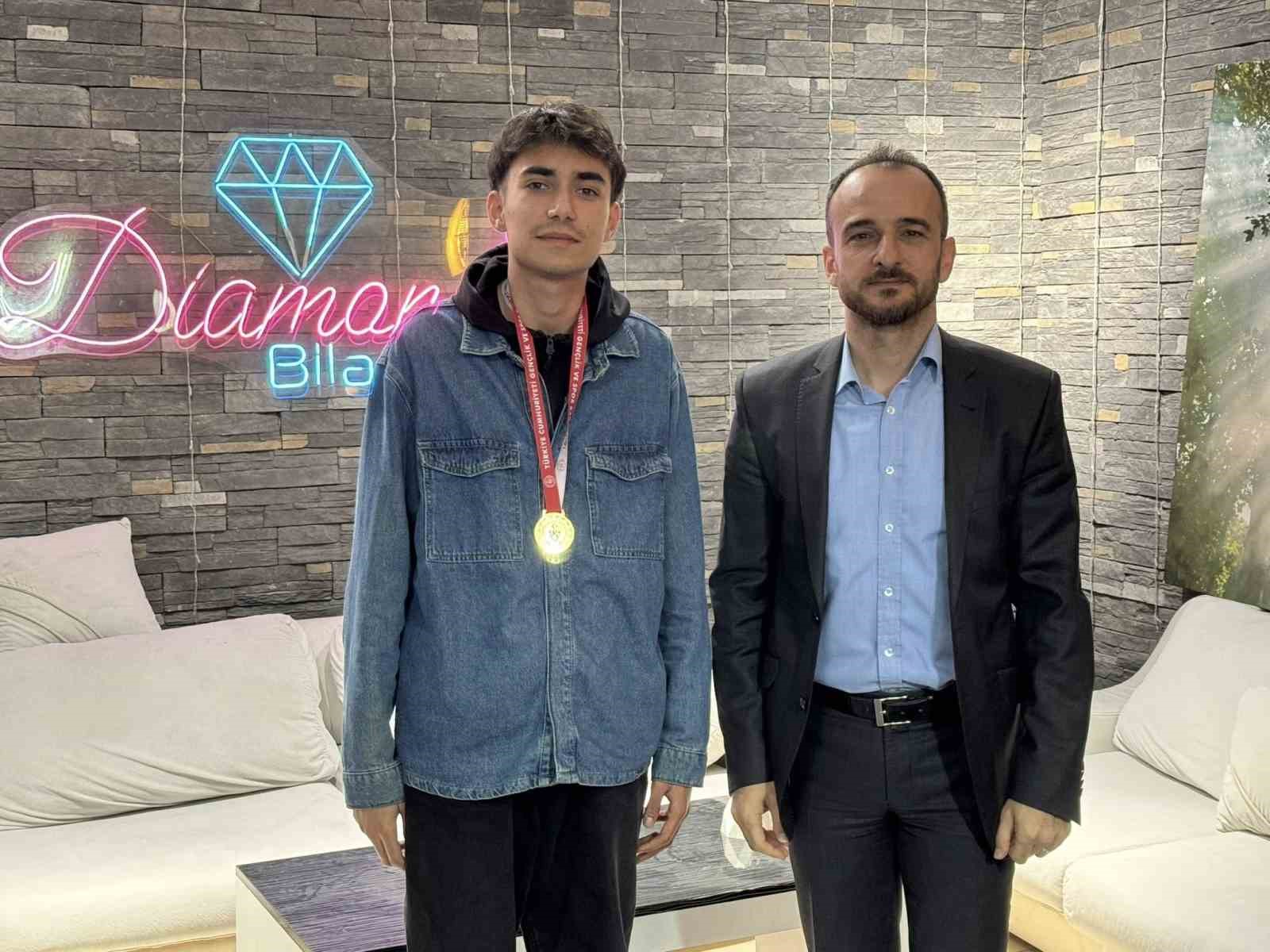 Okul sporları gençler müsabakaları tamamlandı
