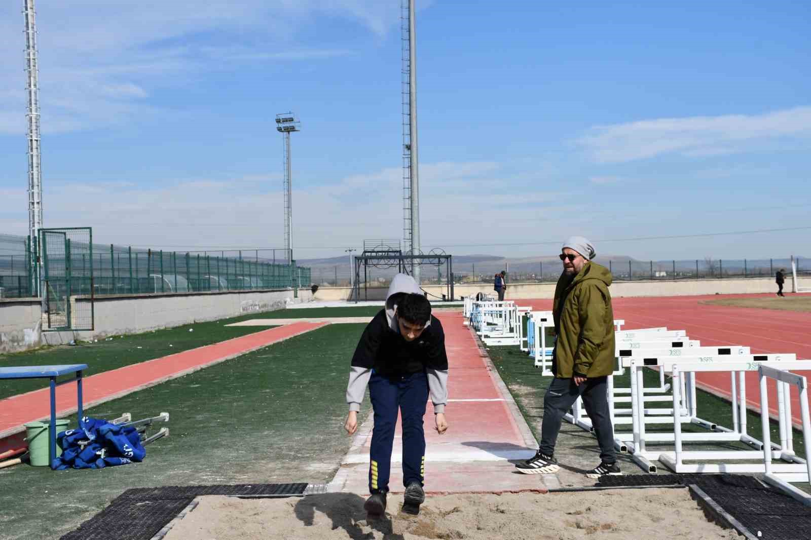 ‘Okul Sporları Özel Sporcular Gençler ve Yıldızlar Atletizm Müsabakaları’ tamamlandı
