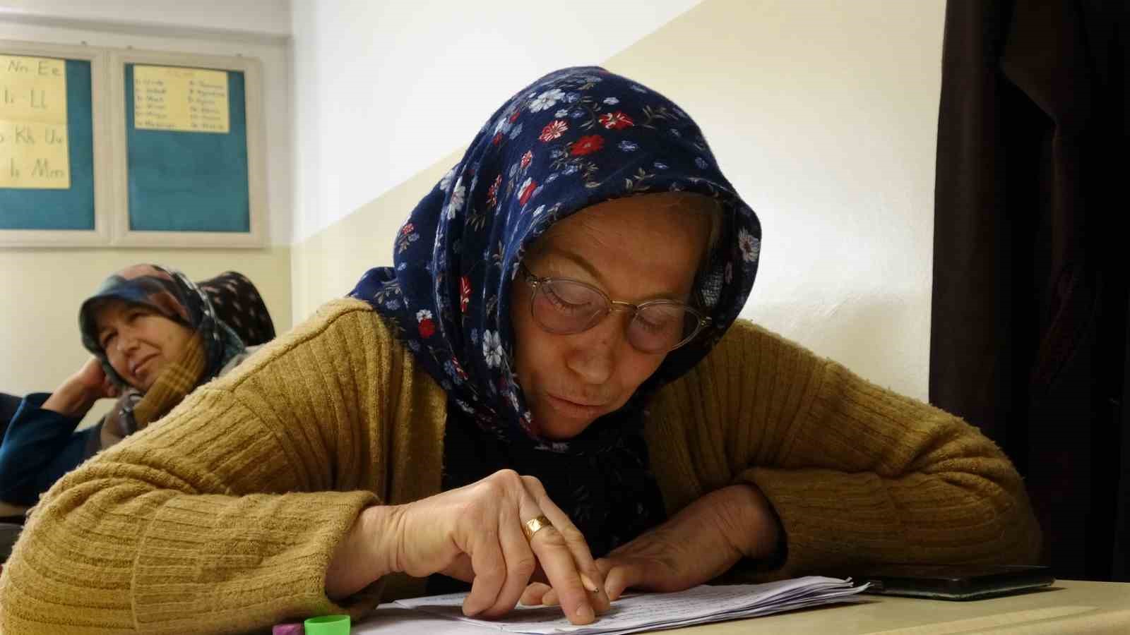 Okula gidemedikleri için hayalleri yarım kaldı
