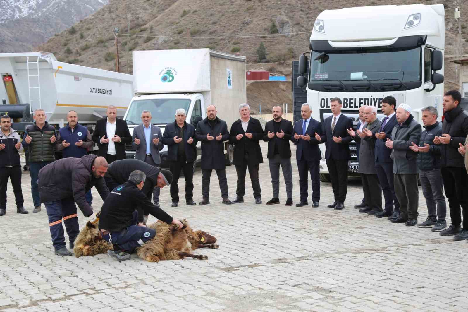 Oltu Belediyesi araç filosunu güçlendirdi
