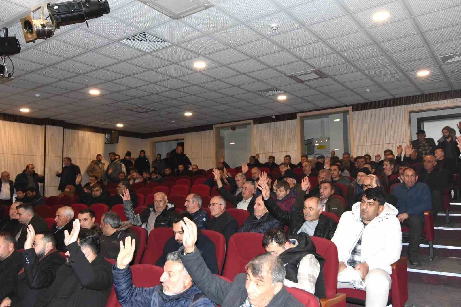 Oltu Şoförler ve Otomobilciler Odası’nda seçim heyecanı
