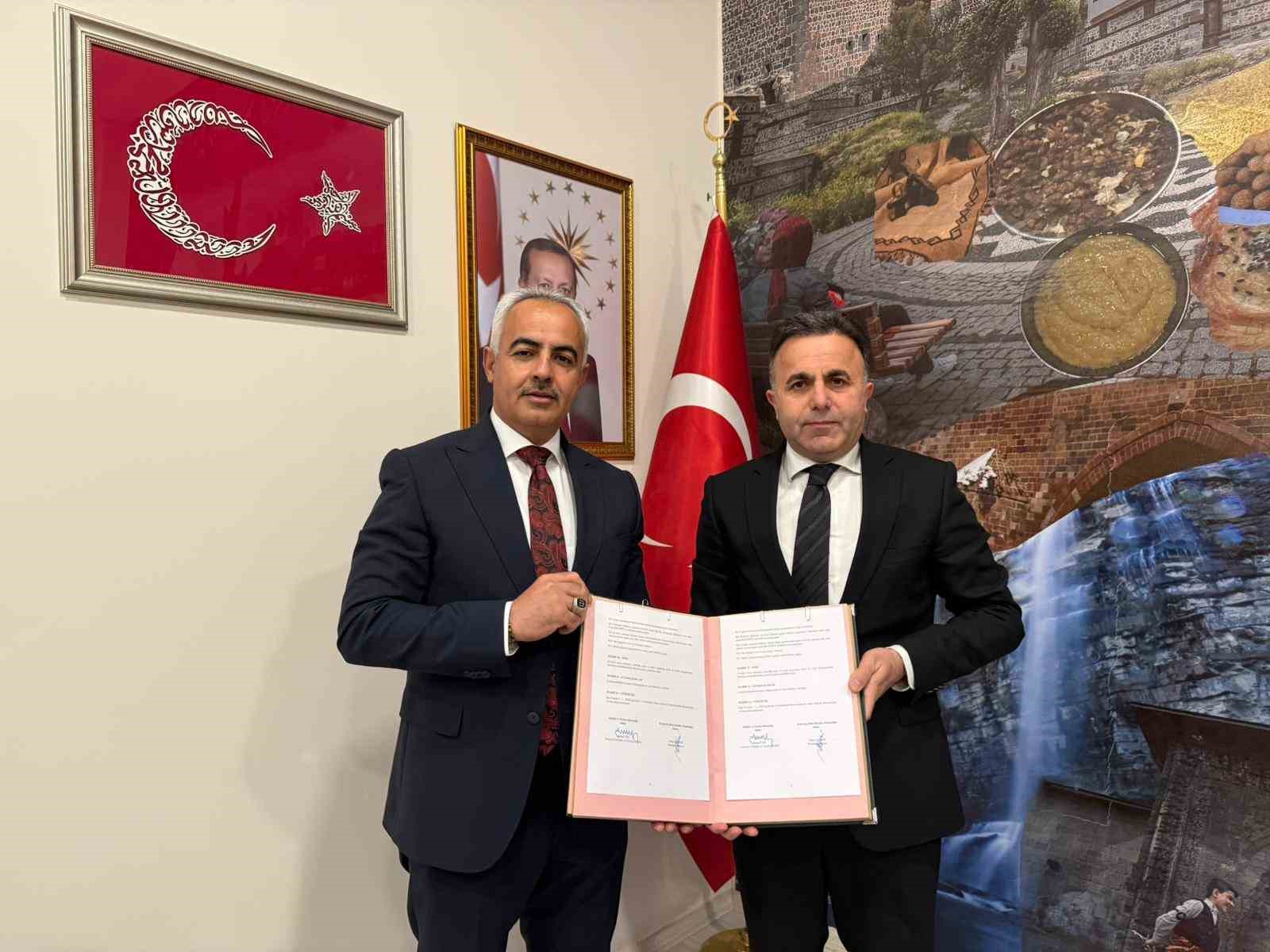 Oltu’da tarihi yapı yeni bir yaşam alanına dönüşüyor
