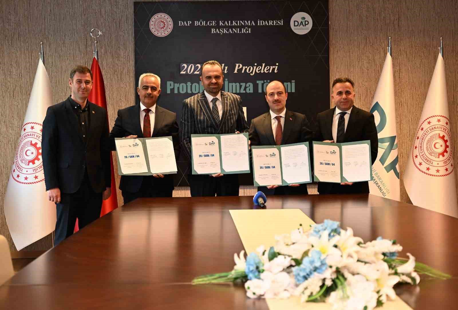 Oltu’da tarihi yapı yeni bir yaşam alanına dönüşüyor
