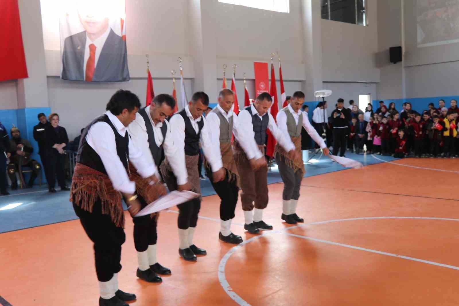 Olur’da kurtuluş coşkusu
