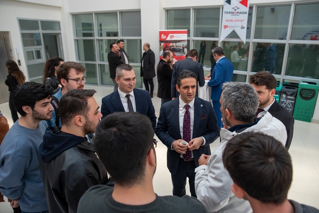 OMÜ’de "Çay Saatinde Buluşma" etkinliği
