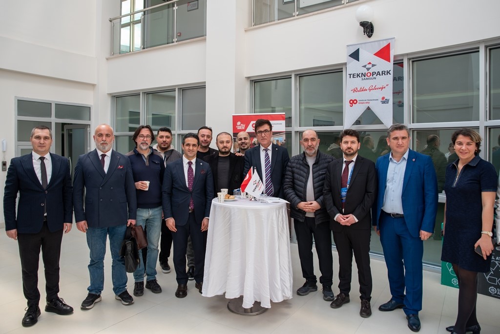 OMÜ’de "Çay Saatinde Buluşma" etkinliği
