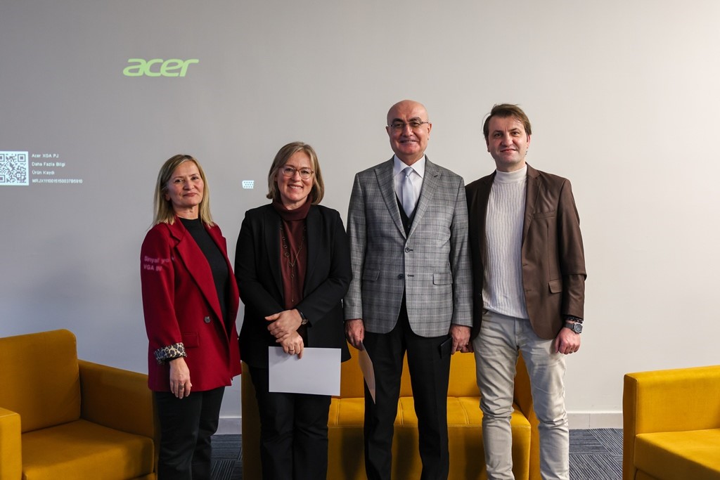 OMÜ’de "Cumhuriyet ve Kadınların Siyasal Temsili" söyleşisi
