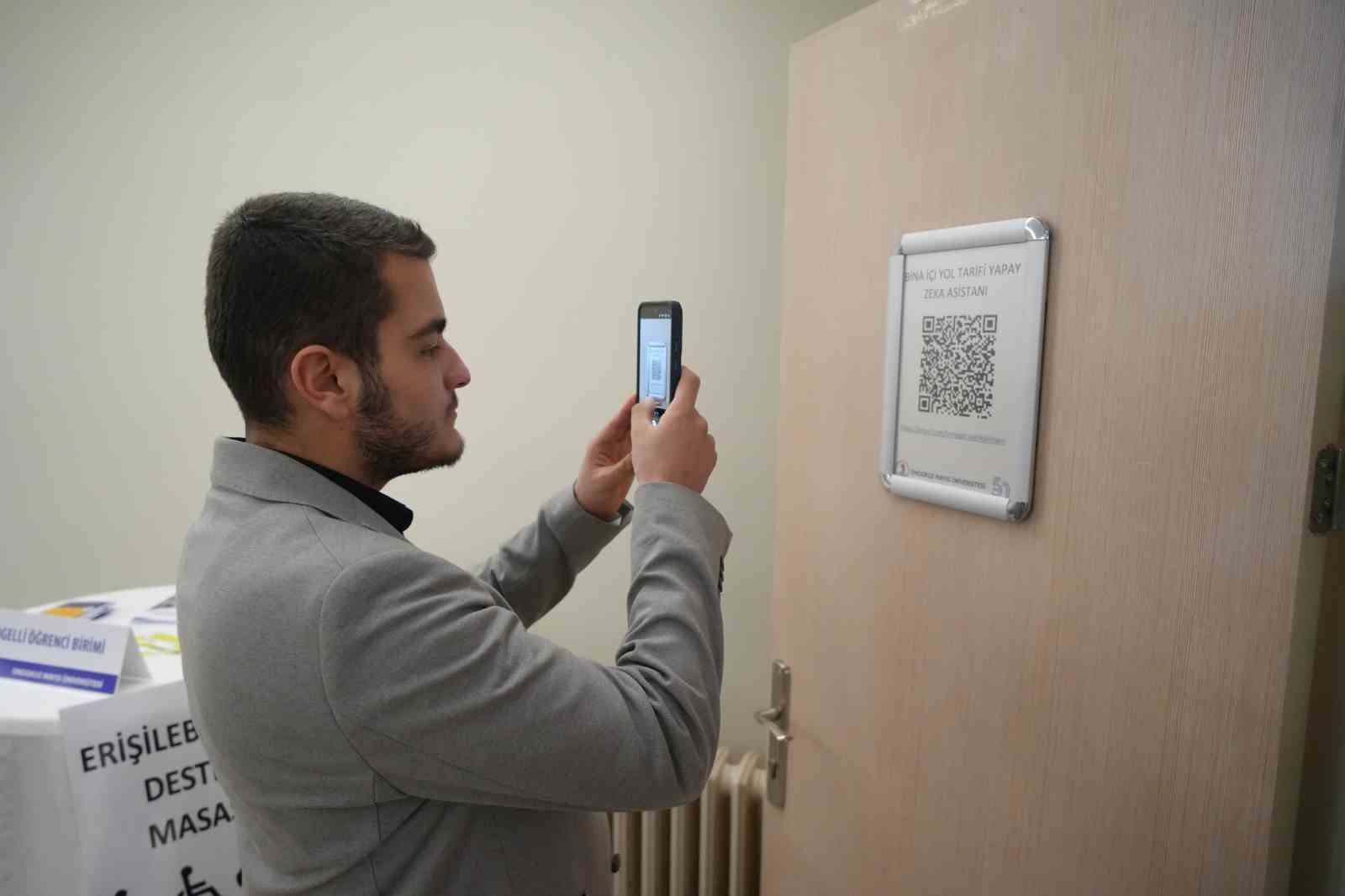 OMÜ’de görme engelliler için yapay zekâ destekli asistan devrede
