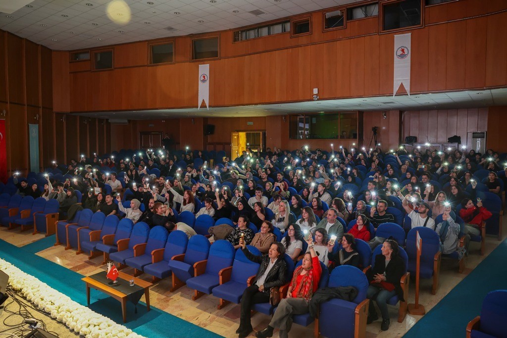 OMÜ’de "Ustalara Saygı Anadolu Rock Konseri"
