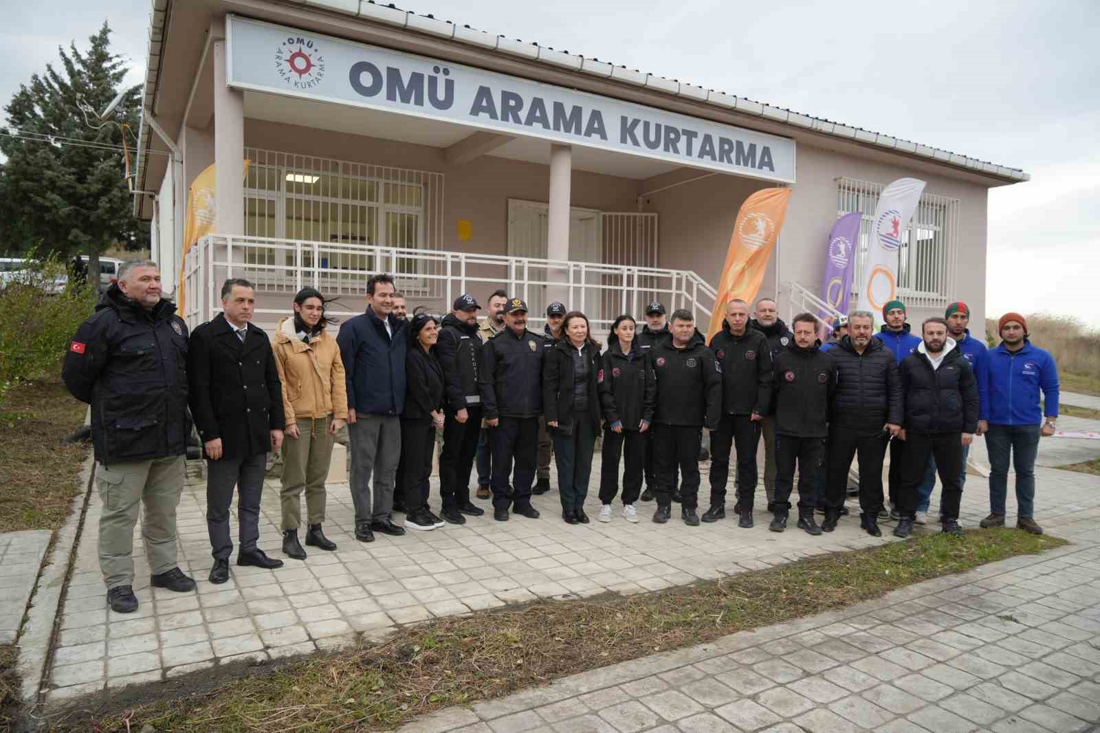 OMÜ’de yetiştirilen görev köpeği ’Pars’, Samsun Emniyeti’ne teslim edildi
