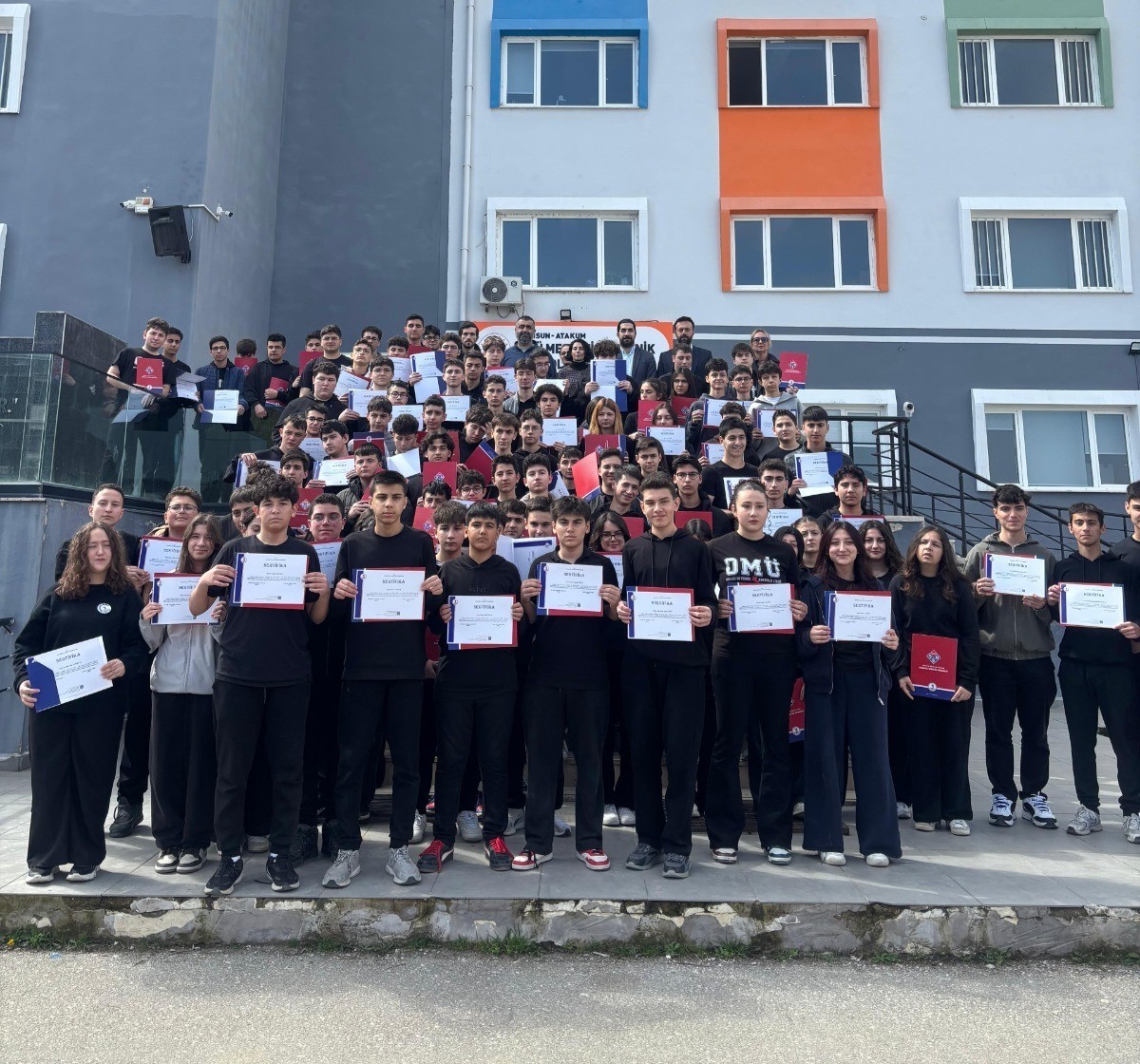 OMÜSEM lise öğrencilerine eğitim verdi: 116 öğrenci sertifikasını aldı
