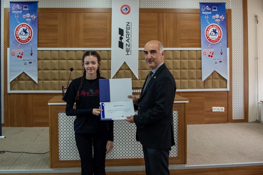 OMÜSEM’den lise öğrencilerine proje eğitimi: 120 öğrenci sertifika aldı
