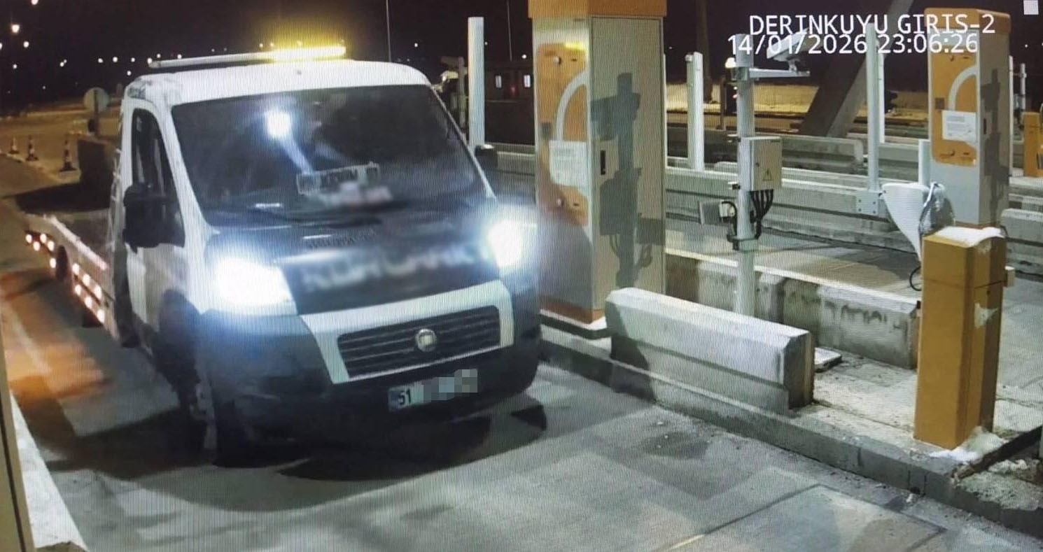 Önce kameralara, sonra jandarmaya yakalandı
