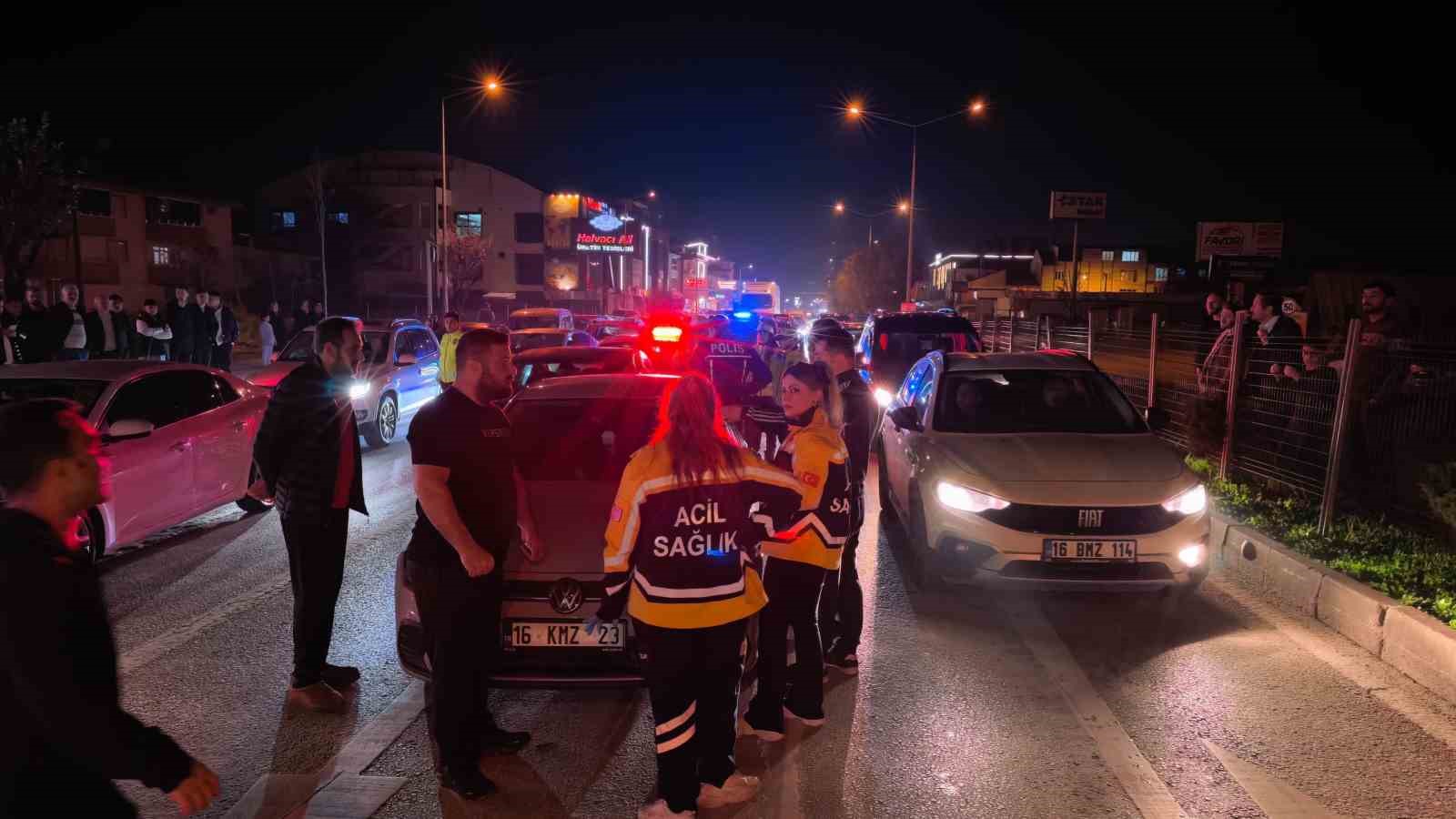 Önce kaza yaptılar, sonra ortalığı karıştırdılar
