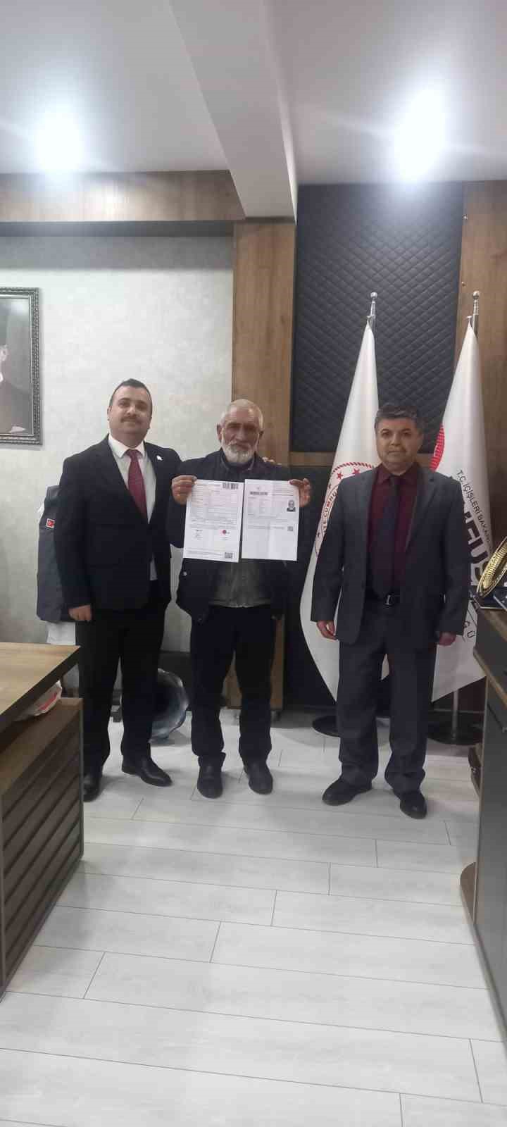 Onlar artık vatansız değil
