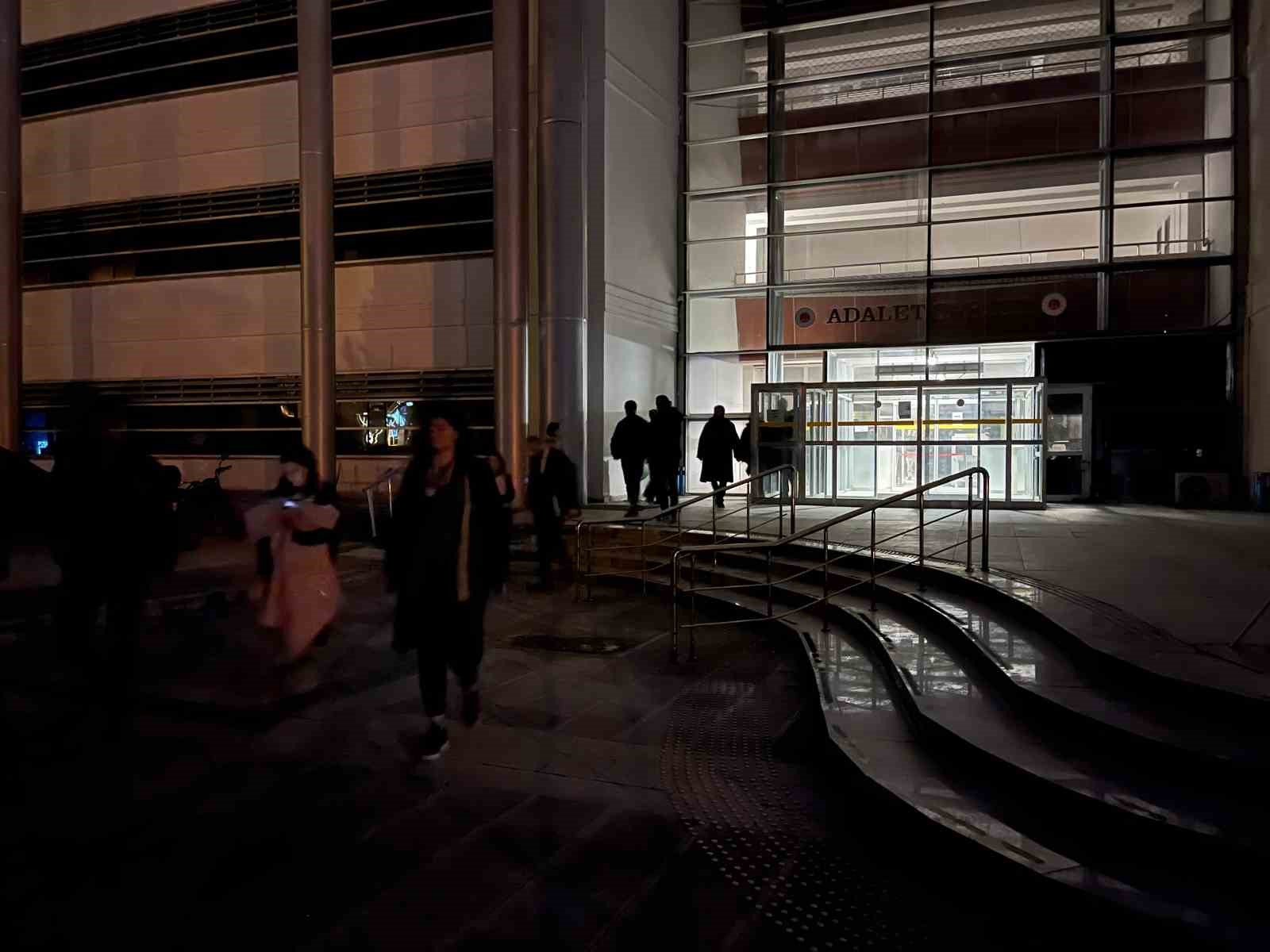 Onlarca kişiye mezar olan Rönesans Rezidans’ın 10’uncu duruşması 21 saat sürdü
