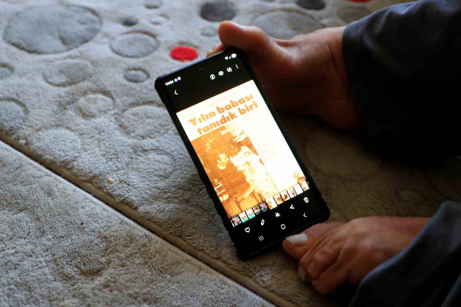 Onu görenler azmine hayran kalıyor: Ayaklarıyla tıraş oluyor, yemek yiyor, para üstü veriyor
Onu görenler azmine hayran kalıyor: Ayaklarıyla tıraş oluyor, yemek yiyor, para üstü veriyor