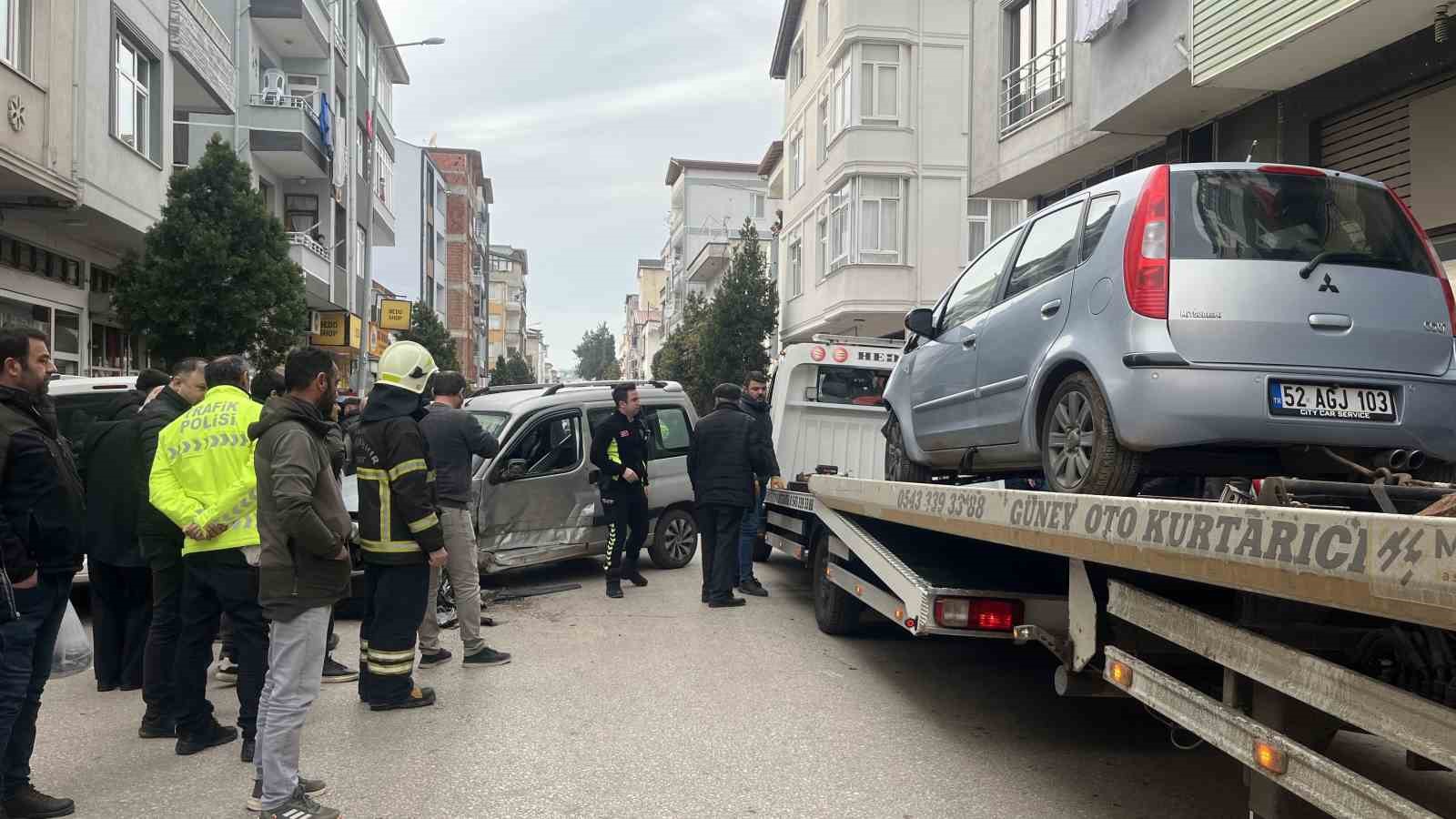 Ordu’da alkollü sürücünün karıştığı kazada 5 kişi yaralandı
