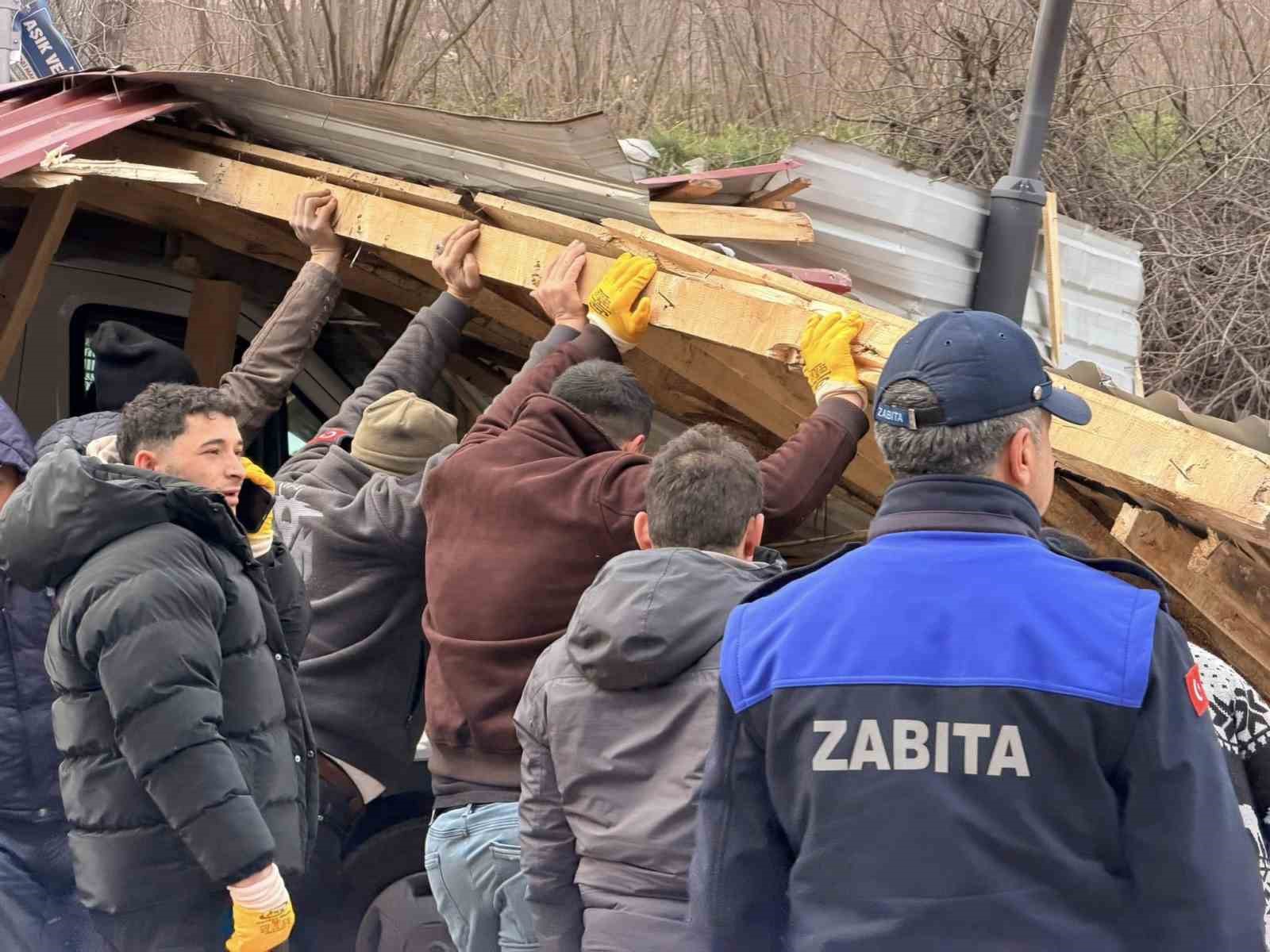 Ordu’da fırtına hayatı olumsuz etkiledi
