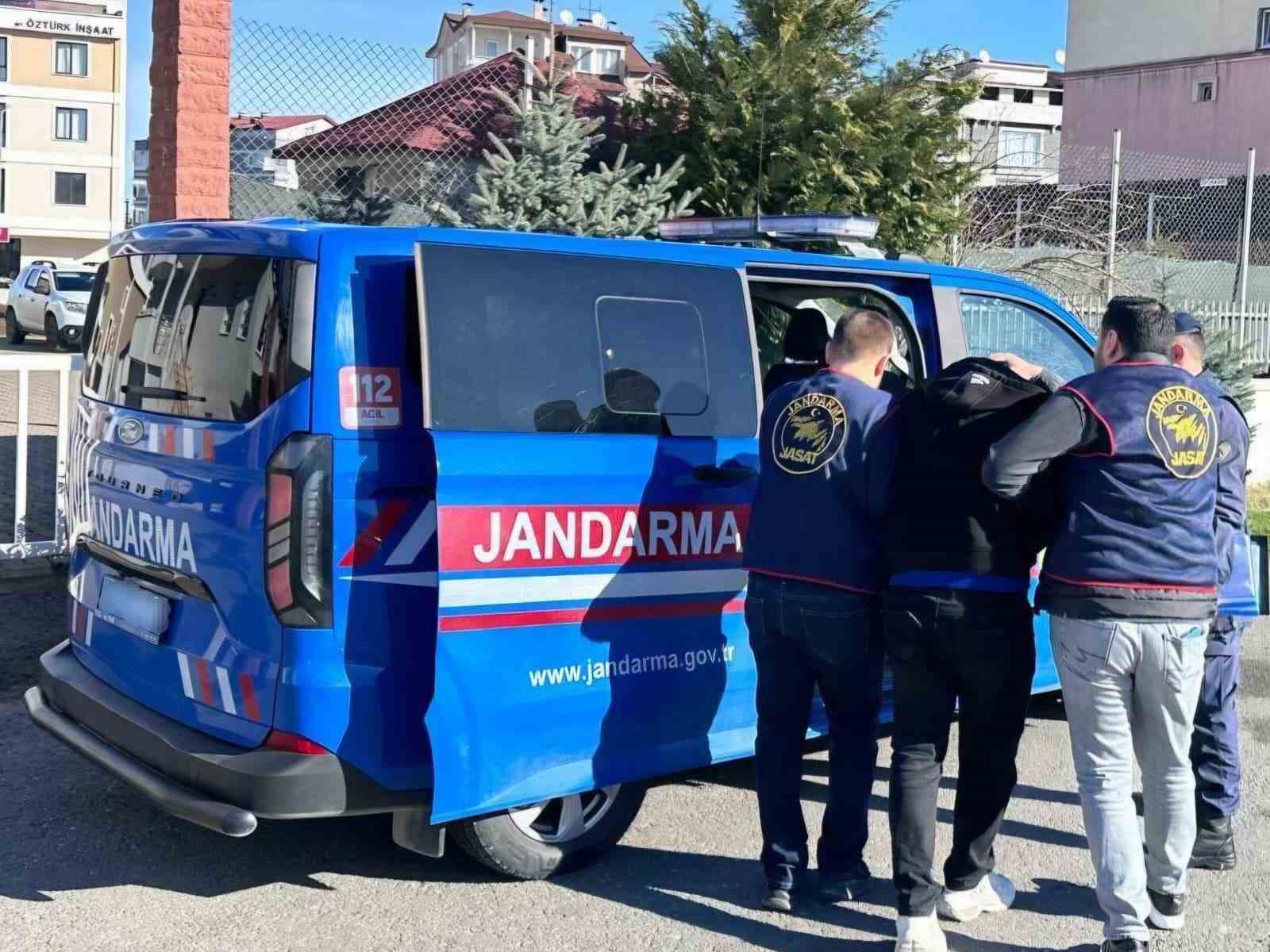 Ordu’da jandarma aranması bulunan 53 şüpheliyi yakaladı, 26’sı tutuklandı
