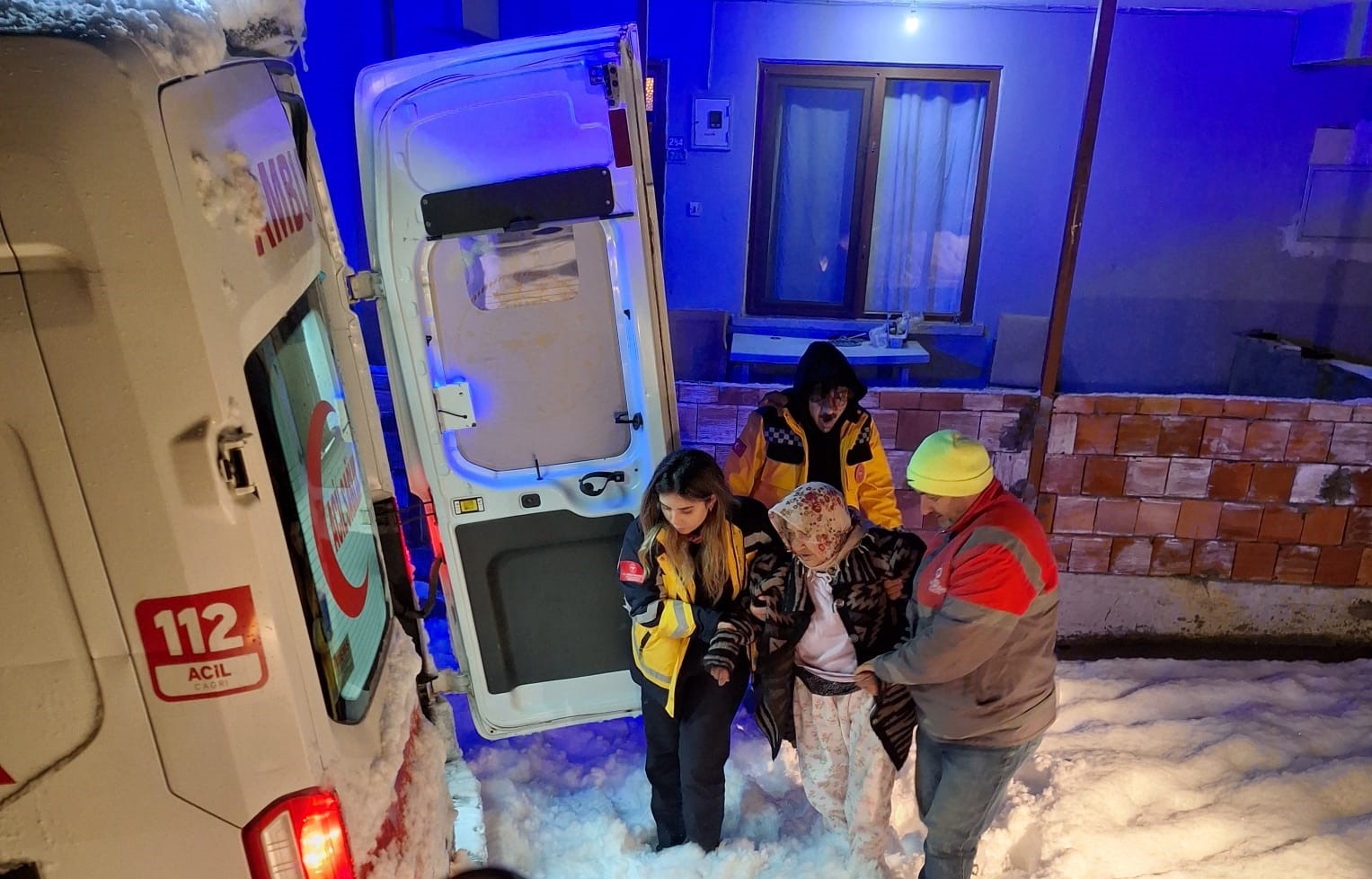 Ordu’da karla mücadele: Kardan kapanan 510 mahalle yolu ulaşıma açıldı
Ordu’da karla mücadele: Kardan kapanan 510 mahalle yolu ulaşıma açıldı