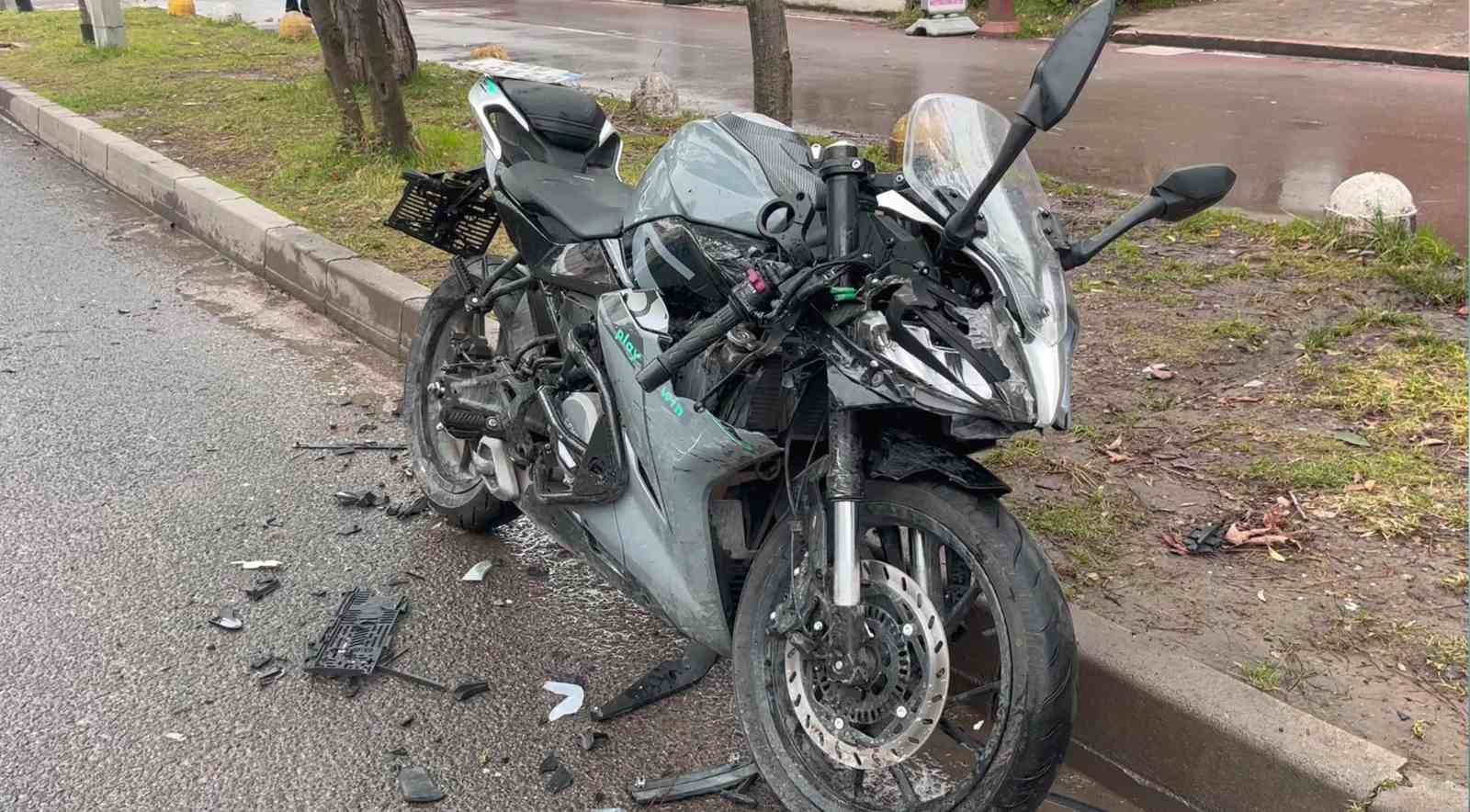 Ordu’da otomobil ile çarpışan motosikletli yaralandı: Kaza anı araç kamerasına yansıdı
