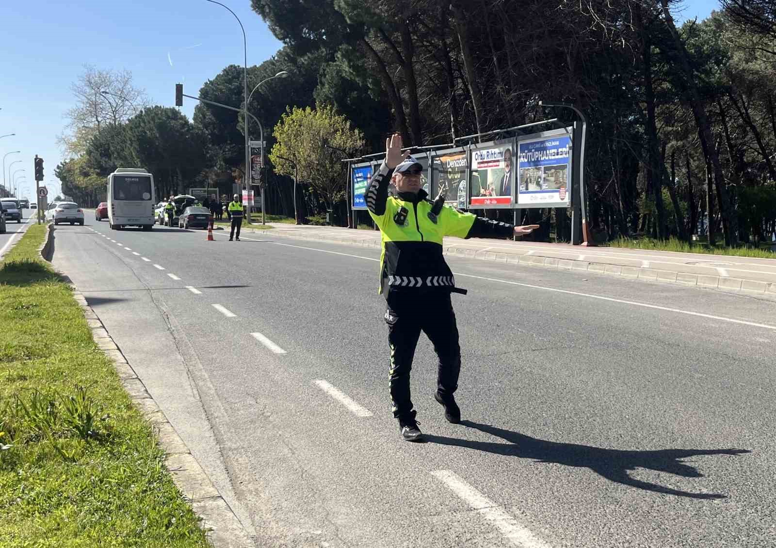 Ordu’da sürücülere emniyet kemer denetiminde 23 bin lira cezai işlem
