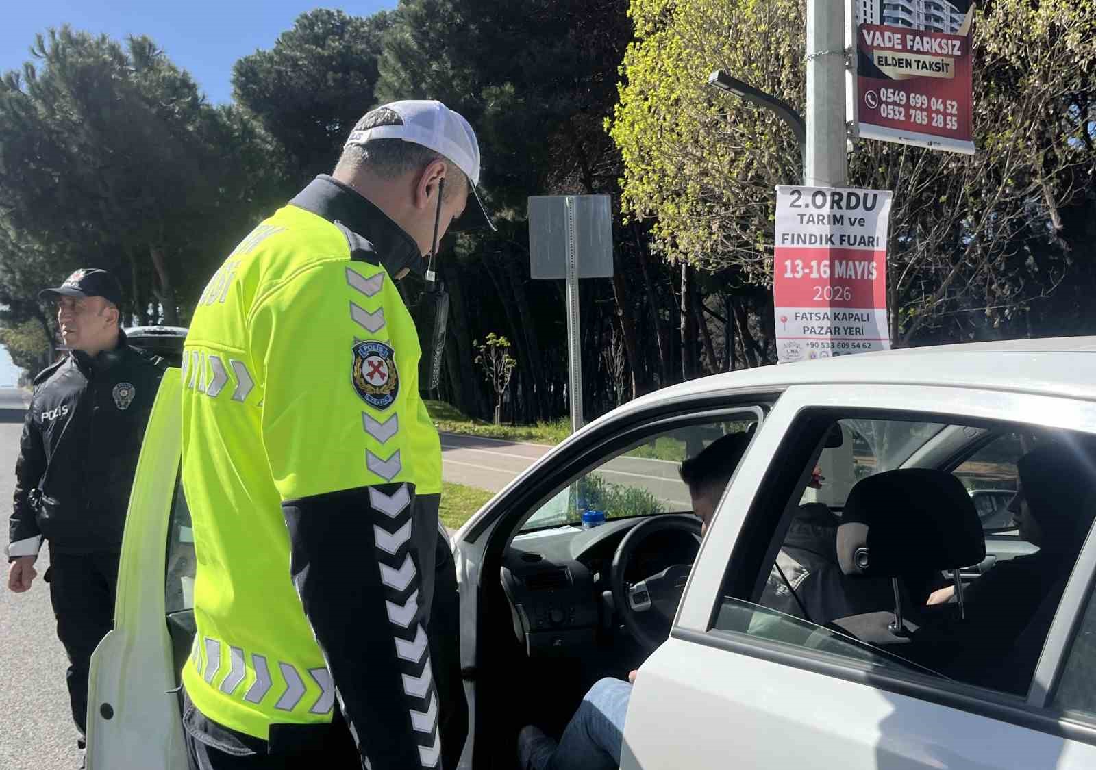 Ordu’da sürücülere emniyet kemer denetiminde 23 bin lira cezai işlem
