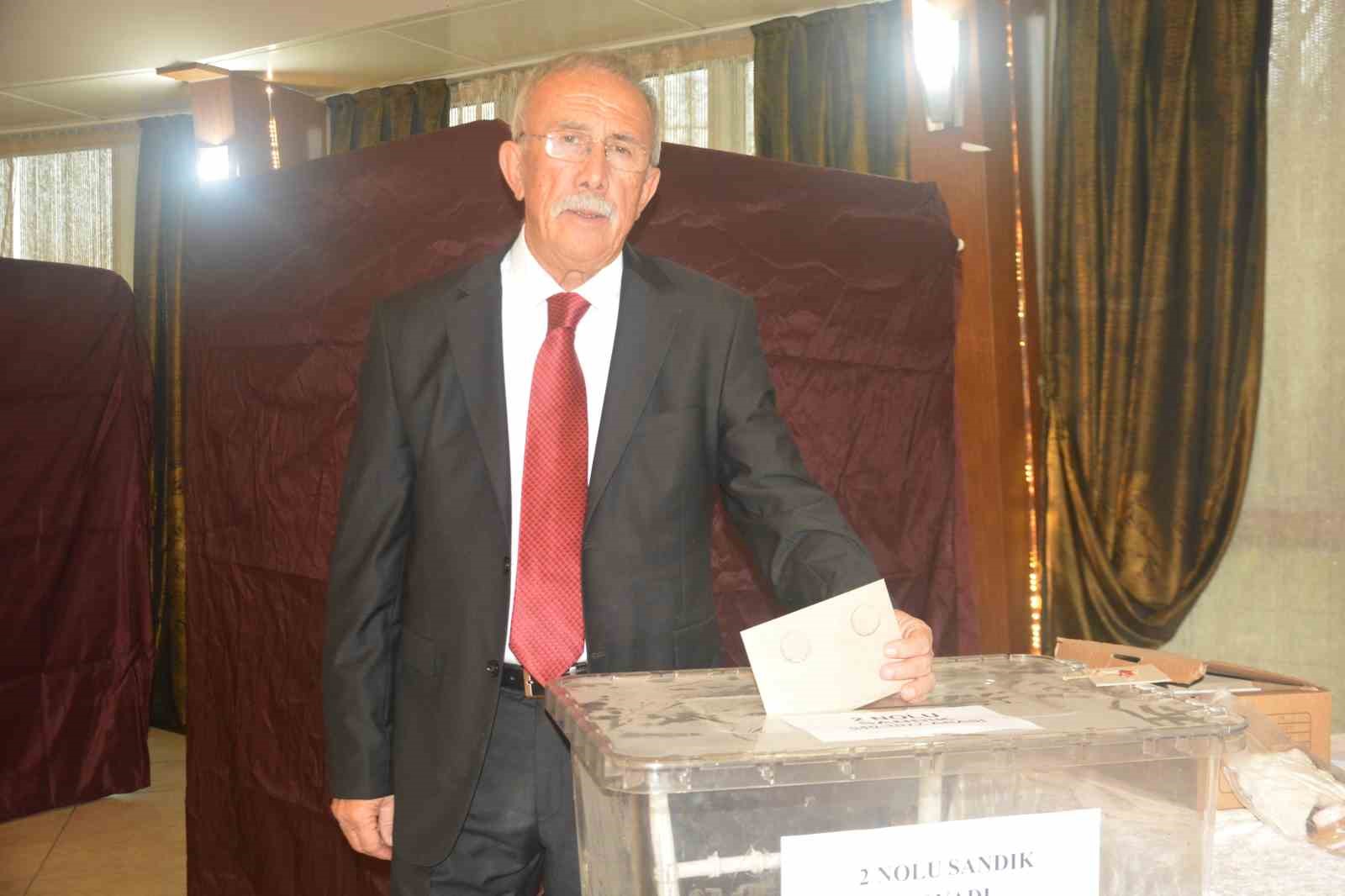 Ordu’da yarım asırlık oda başkanı güven tazeledi
