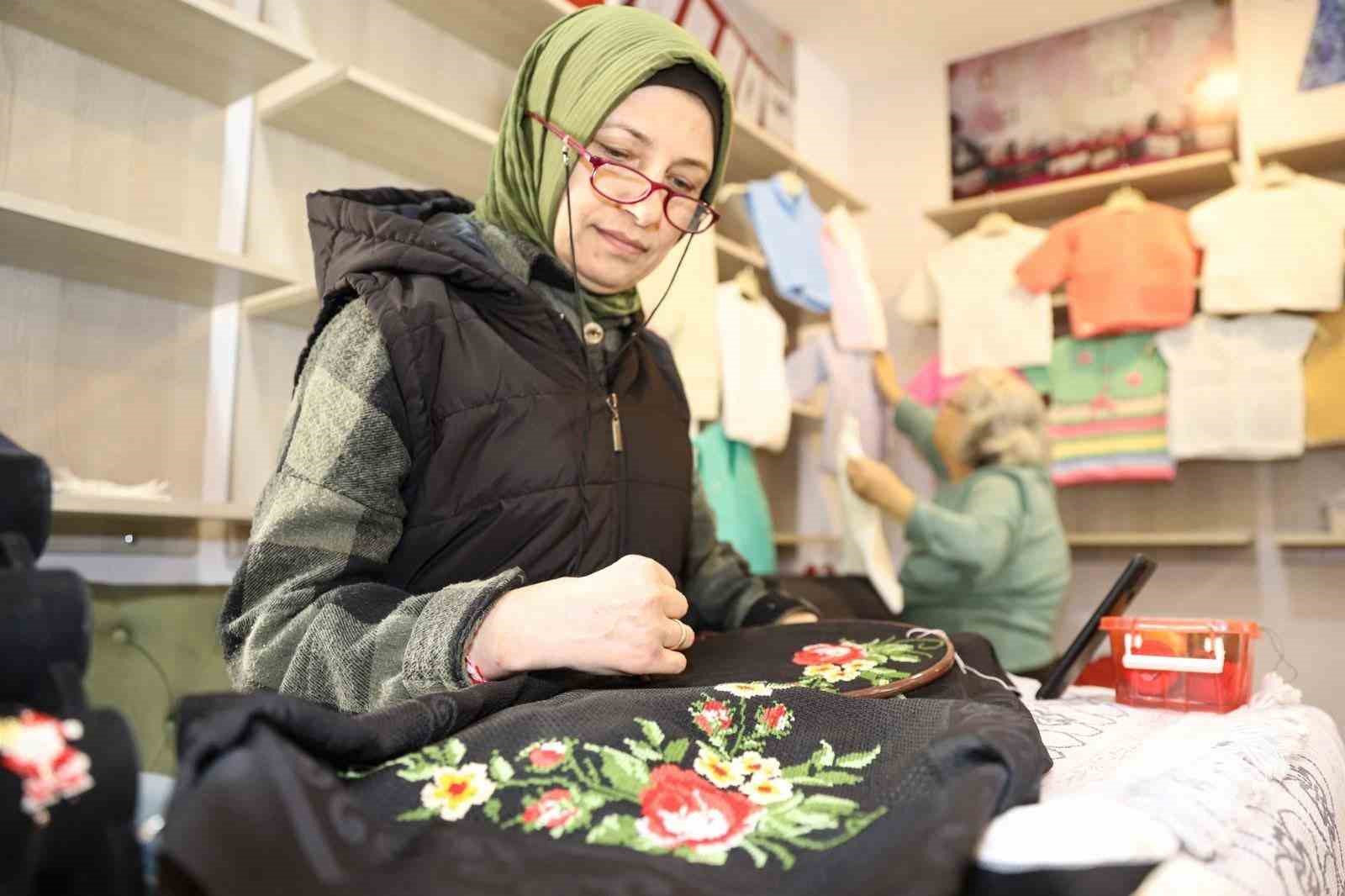 Ordulu kadınlar, el emeği çarşıları ile güçleniyor
Ordulu kadınlar, el emeği çarşıları ile güçleniyor