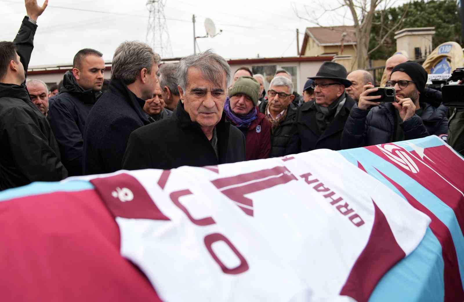 Orhan Kaynak son yolculuğuna uğurlandı
