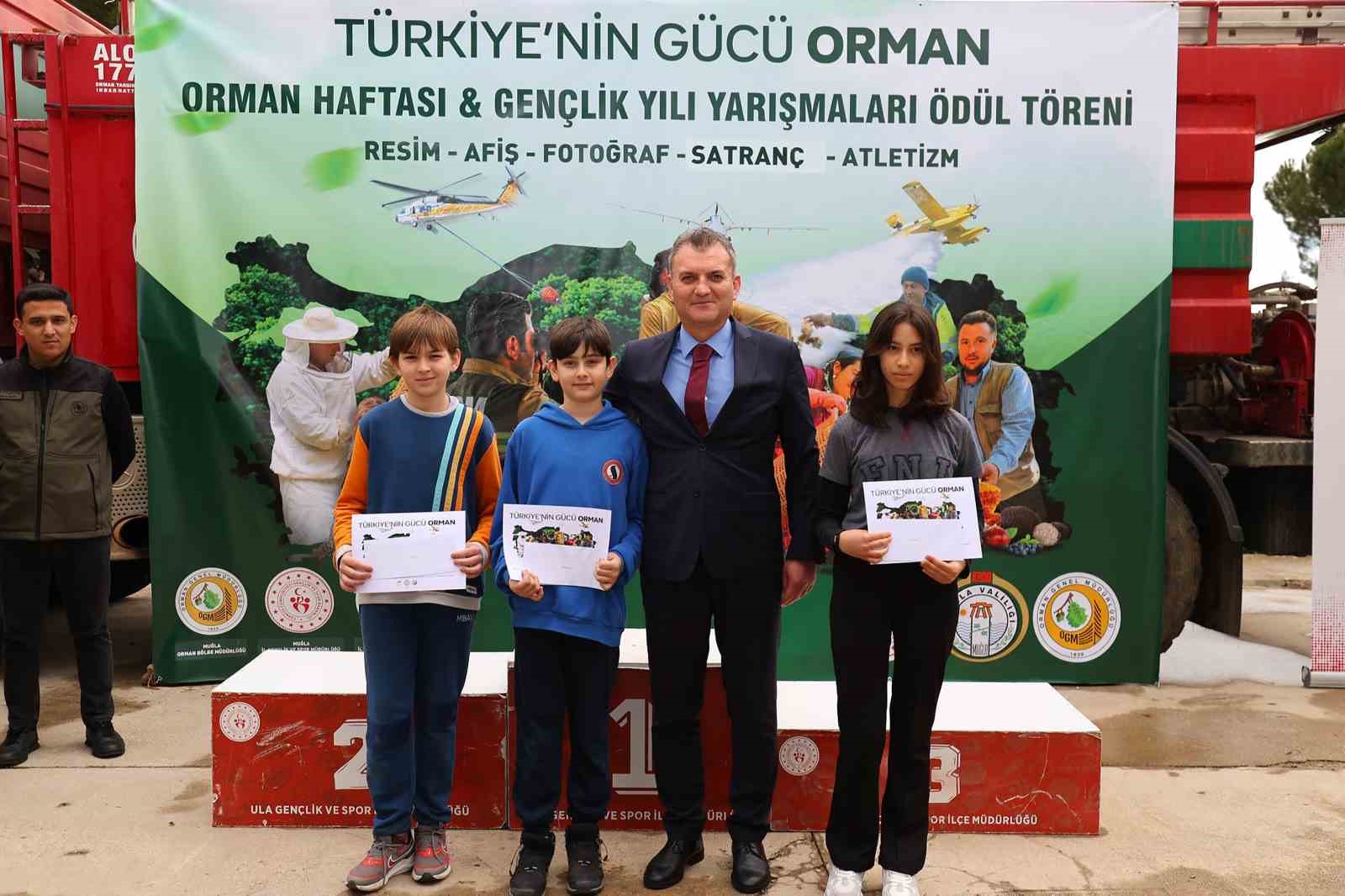 Orman Haftası ve Gençlik Yılı ödülleri verildi
