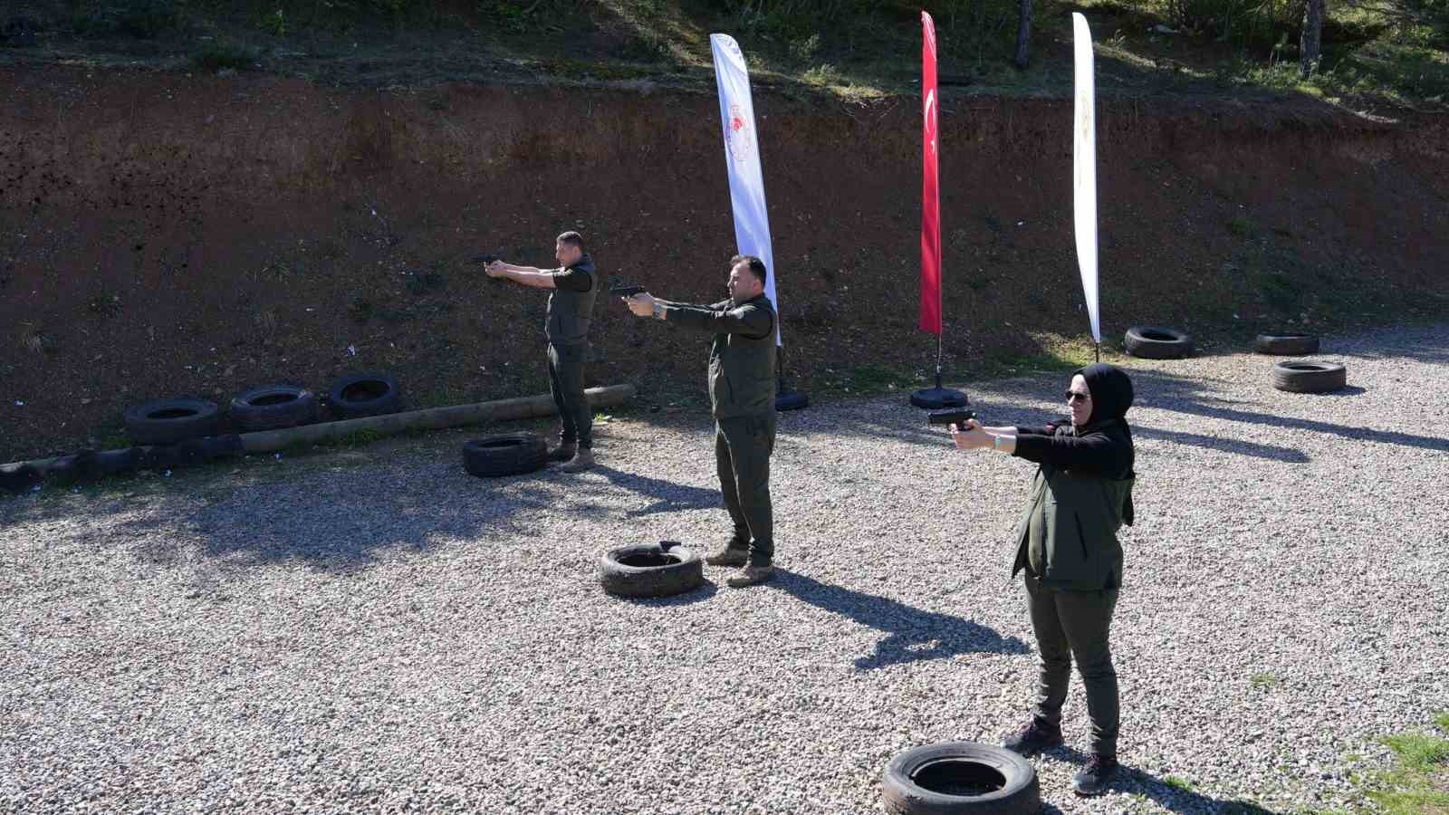 Orman işçileri zorlu etapları tamamladı

