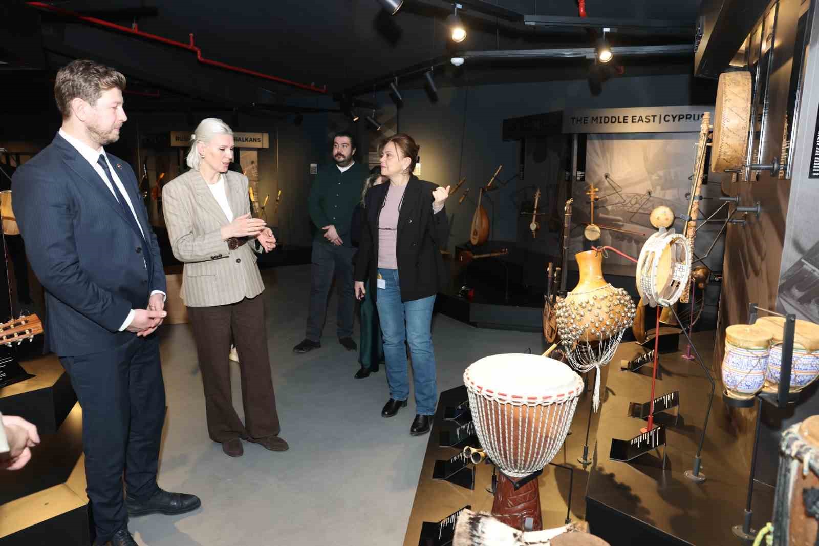 Orman yangınlarına ses çocuklardan yükseldi
