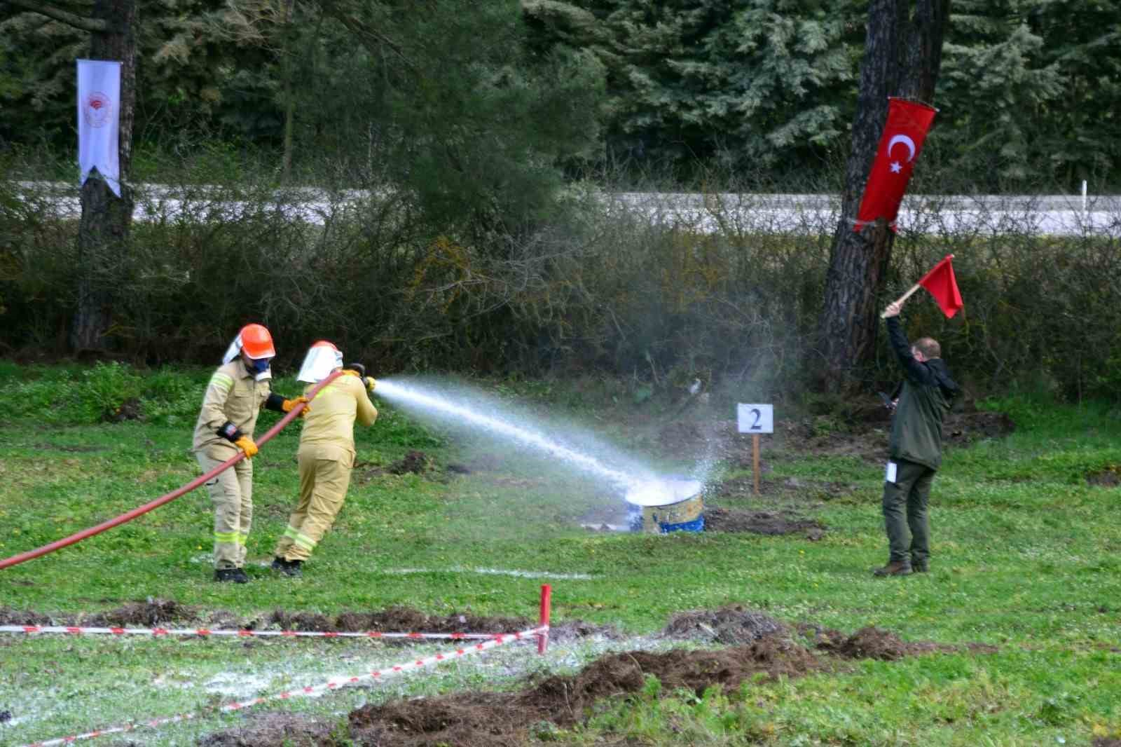 Ormancılar madalya için kıyasıya yarıştı
Ormancılar madalya için kıyasıya yarıştı