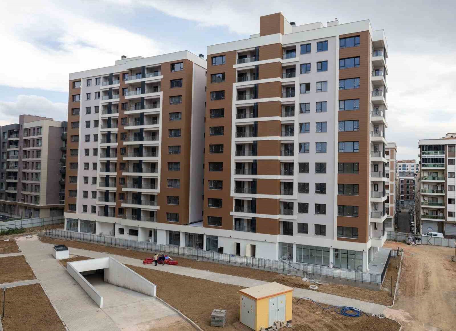 Örnekköy’deki kentsel dönüşümde anahtar teslim zamanı
