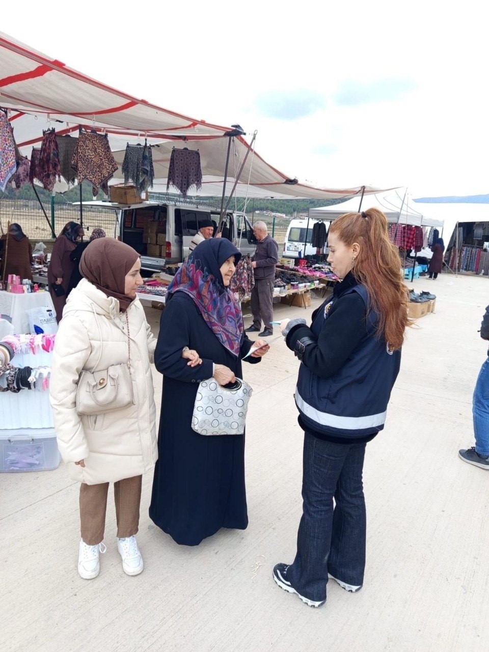 Osmancık’ta polis ekipleri 1 ayda aranan 13 şahsı yakaladı
Osmancık’ta polis ekipleri 1 ayda aranan 13 şahsı yakaladı