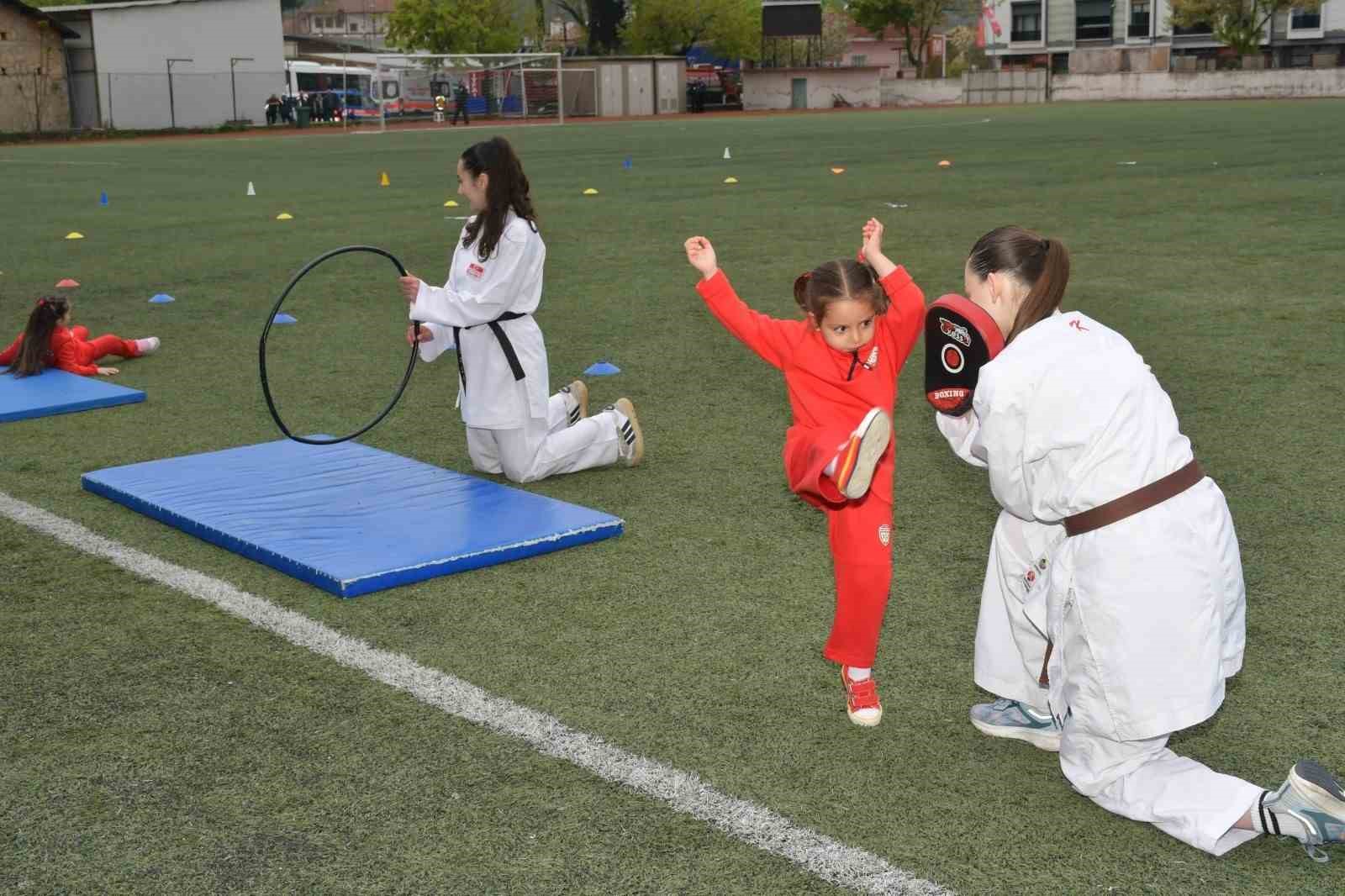Osmaneli’nde 23 Nisan kutlandı
