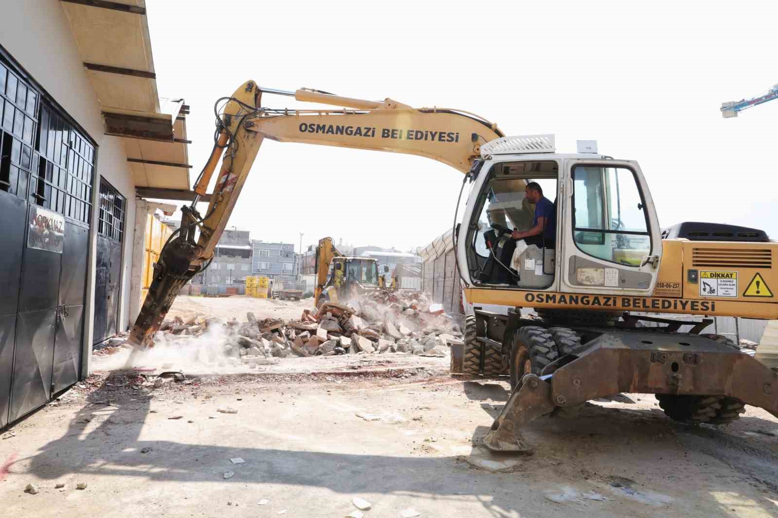 Osmangazi açılan yeni yollarla daha ulaşılabilir hale geldi
