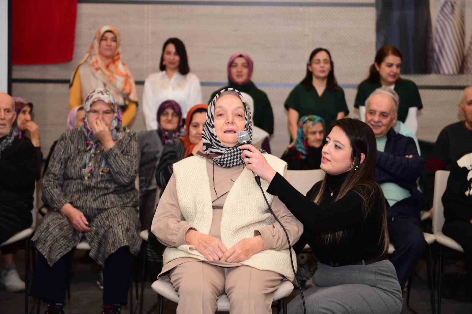 Osmangazi Belediyesi Alzheimer Gündüz Bakım Evi 3. yılını kutladı
Osmangazi Belediyesi Alzheimer Gündüz Bakım Evi 3. yılını kutladı