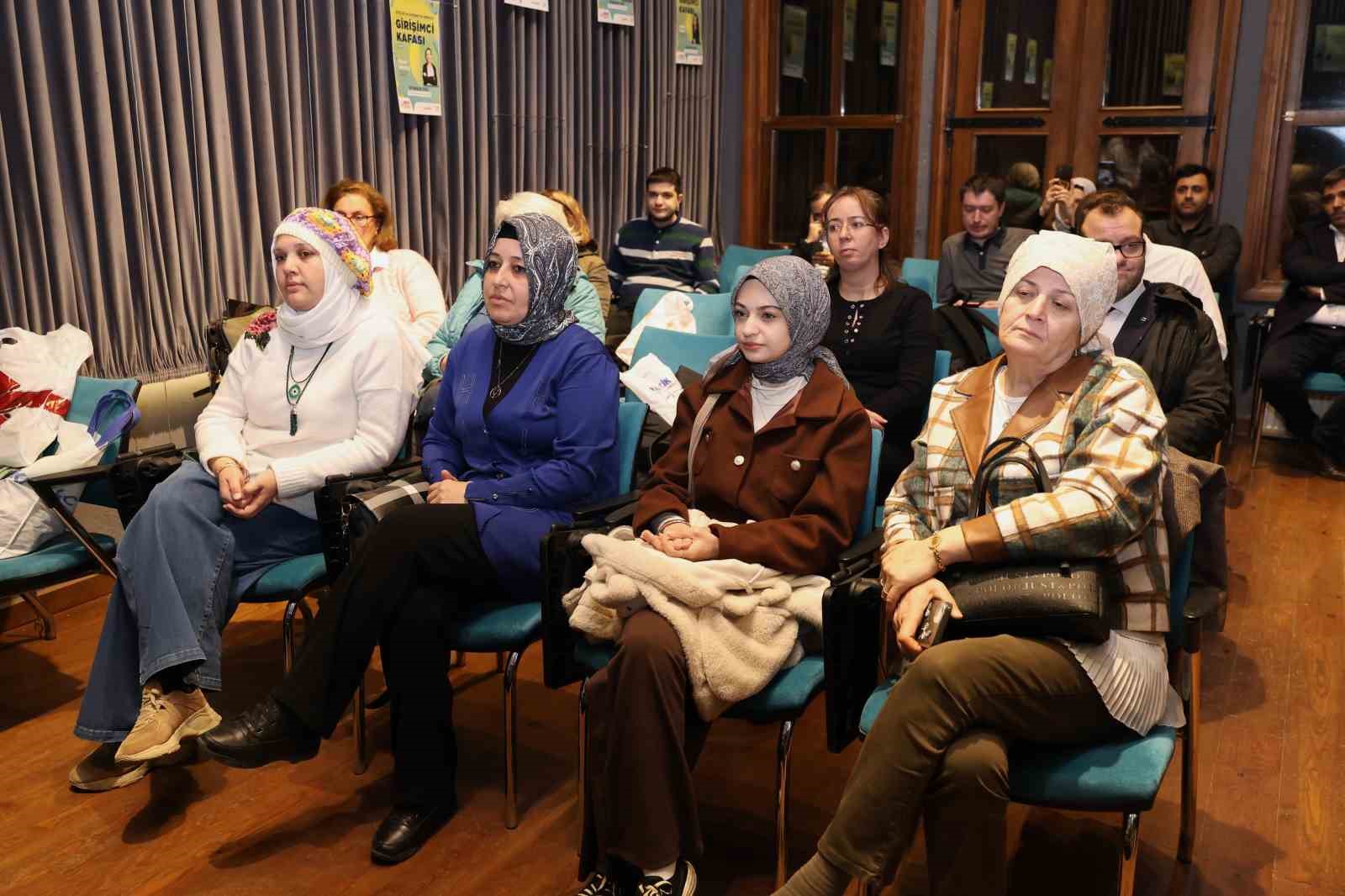 Osmangazi Belediyesi’nden genç girişimcilere yol gösteren buluşma
Osmangazi Belediyesi’nden genç girişimcilere yol gösteren buluşma