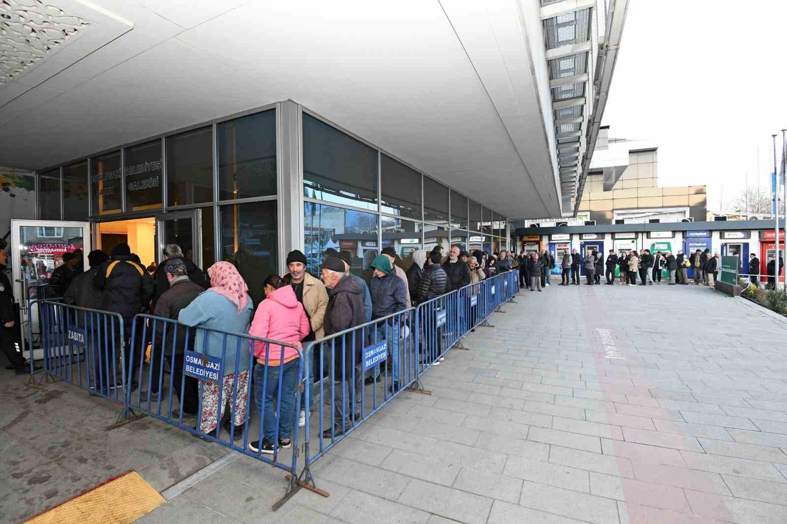 Osmangazi Belediyesi’nden kardeşlik sofrası
