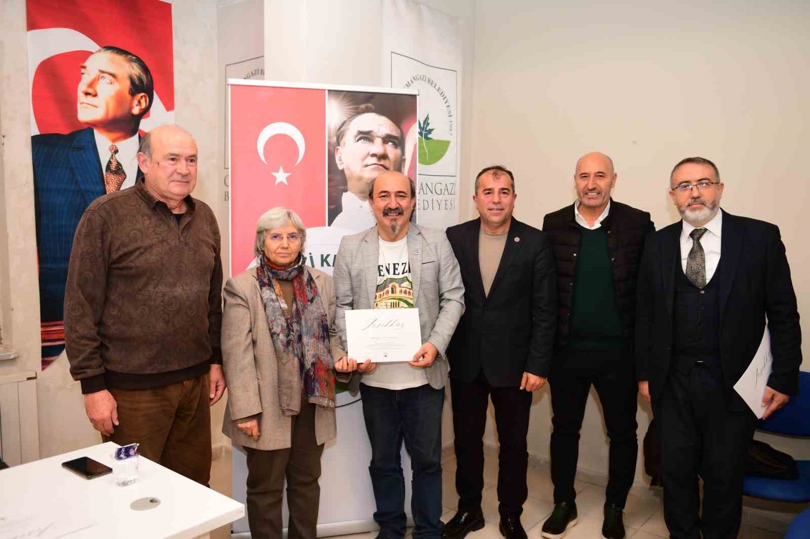 Osmangazi Belediyesi’nden sporcu ailelerine yol gösteren panel
Osmangazi Belediyesi’nden sporcu ailelerine yol gösteren panel